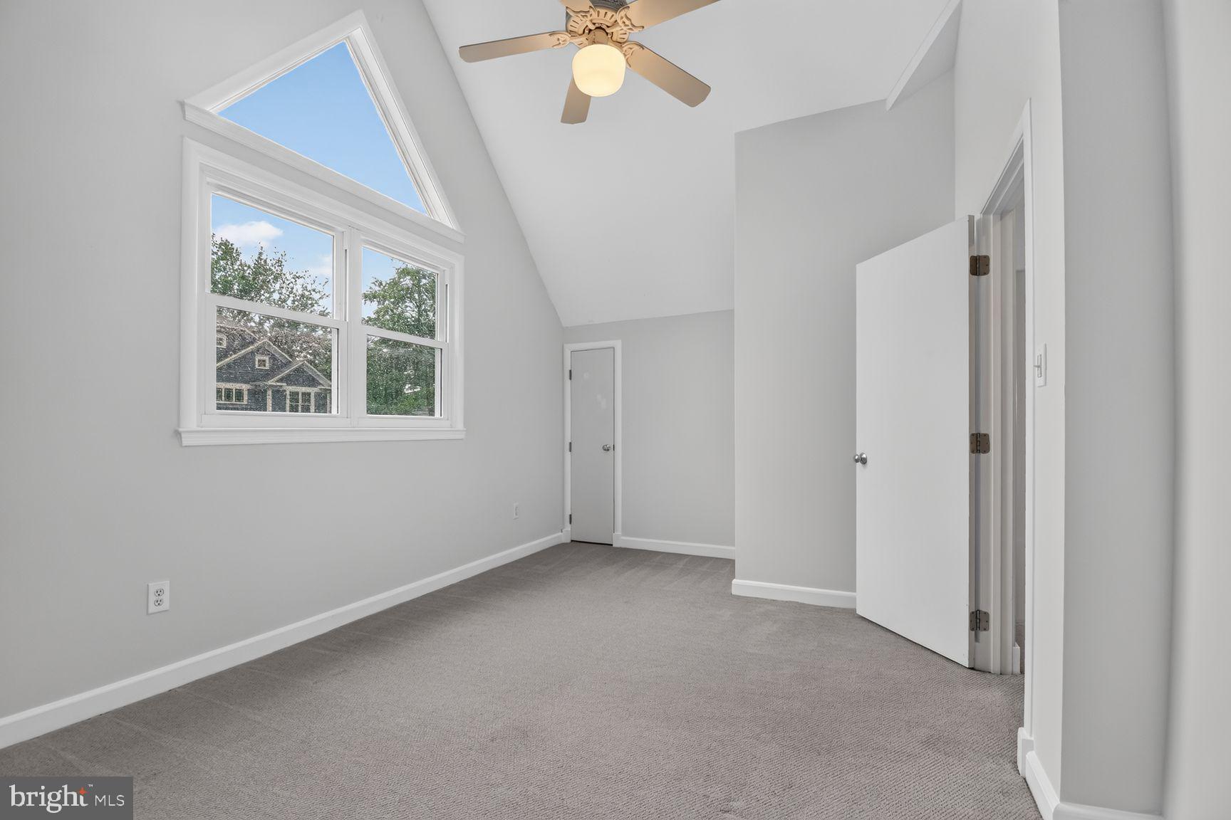 MAPLEWOOD - Residential