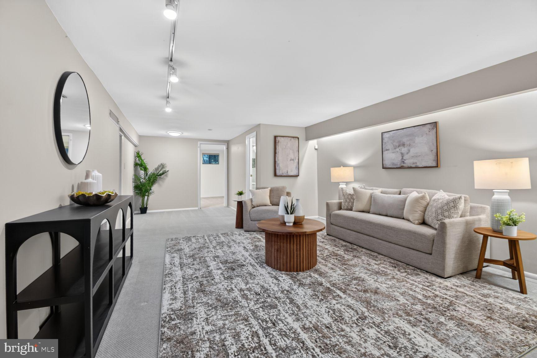 MAPLEWOOD - Residential