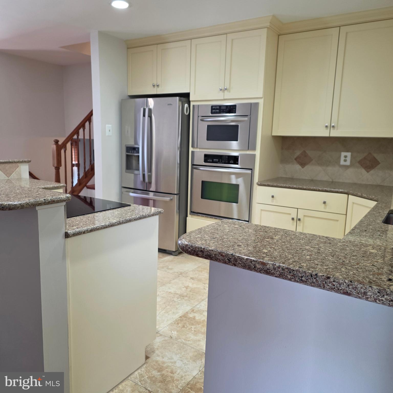 SILVER SPRING STATION - Residential