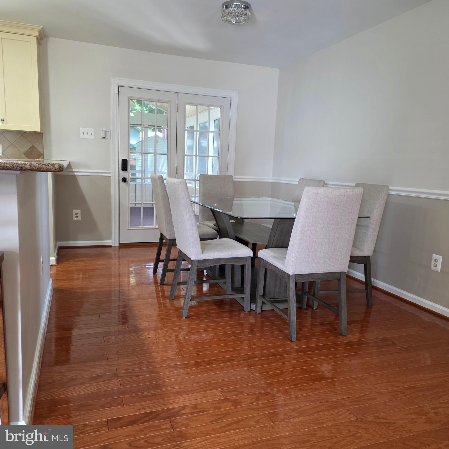 SILVER SPRING STATION - Residential