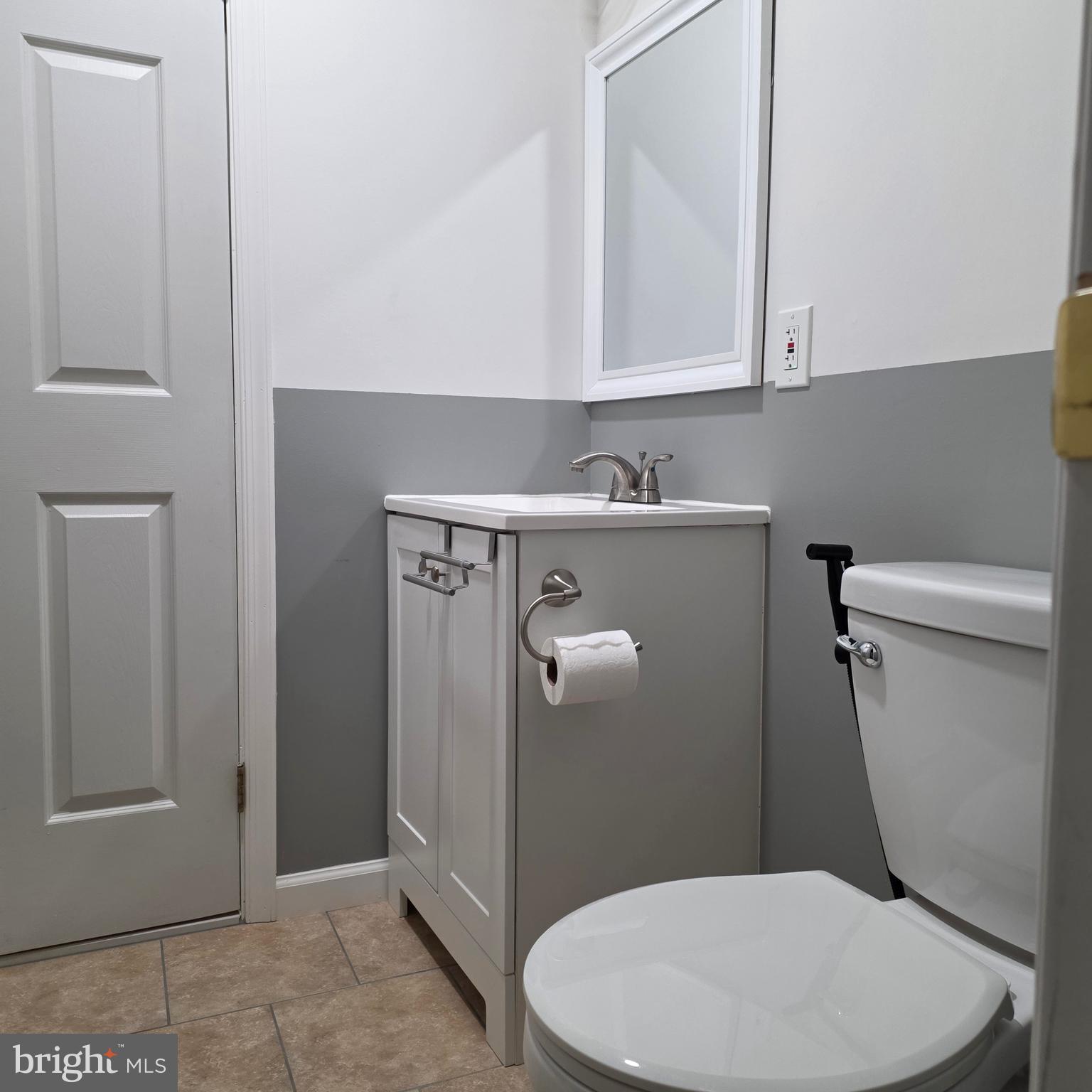 SILVER SPRING STATION - Residential