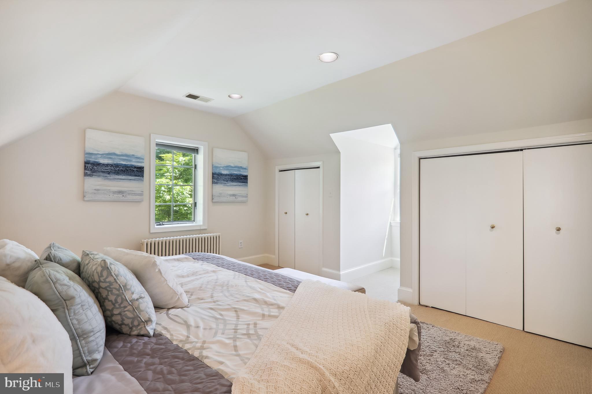 BATTERY PARK - Residential