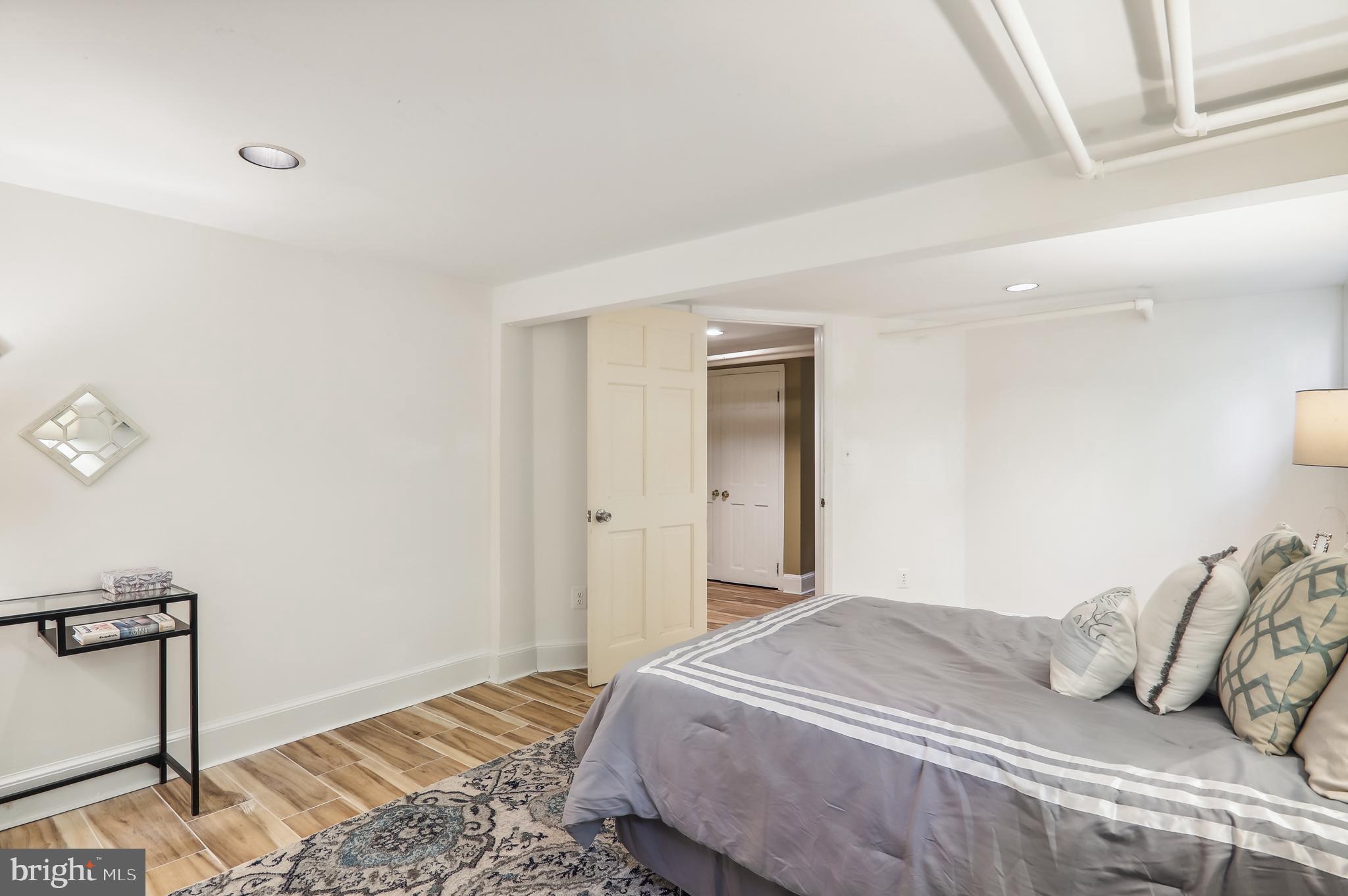 BATTERY PARK - Residential
