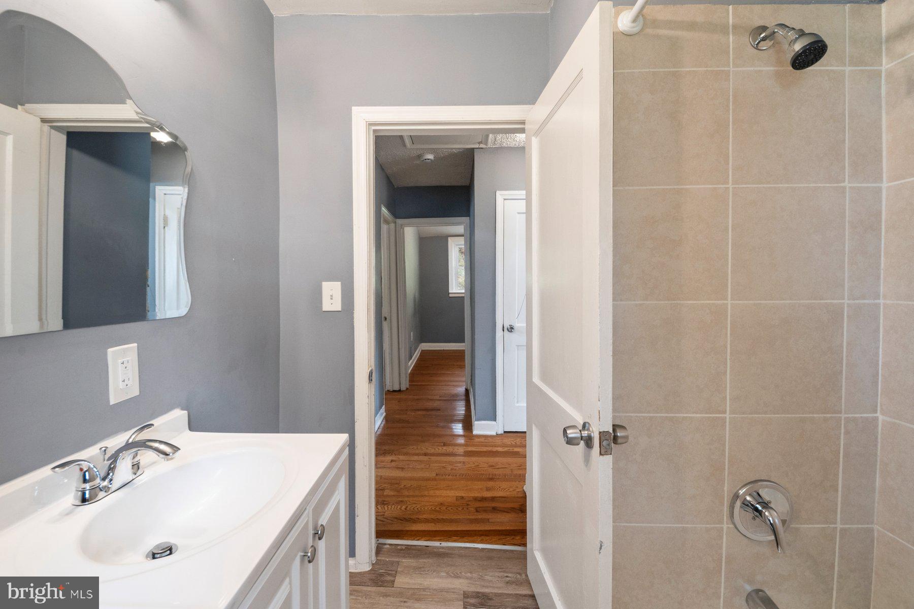 RESIDENCES AT THE COLONNADE - Residential