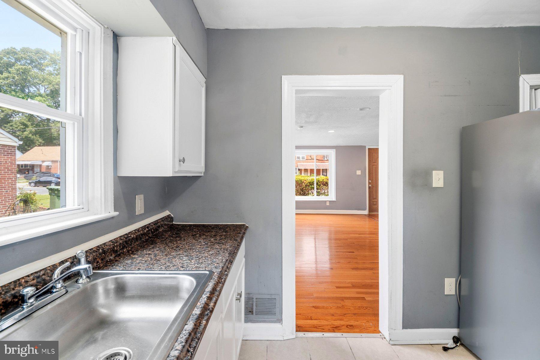 RESIDENCES AT THE COLONNADE - Residential