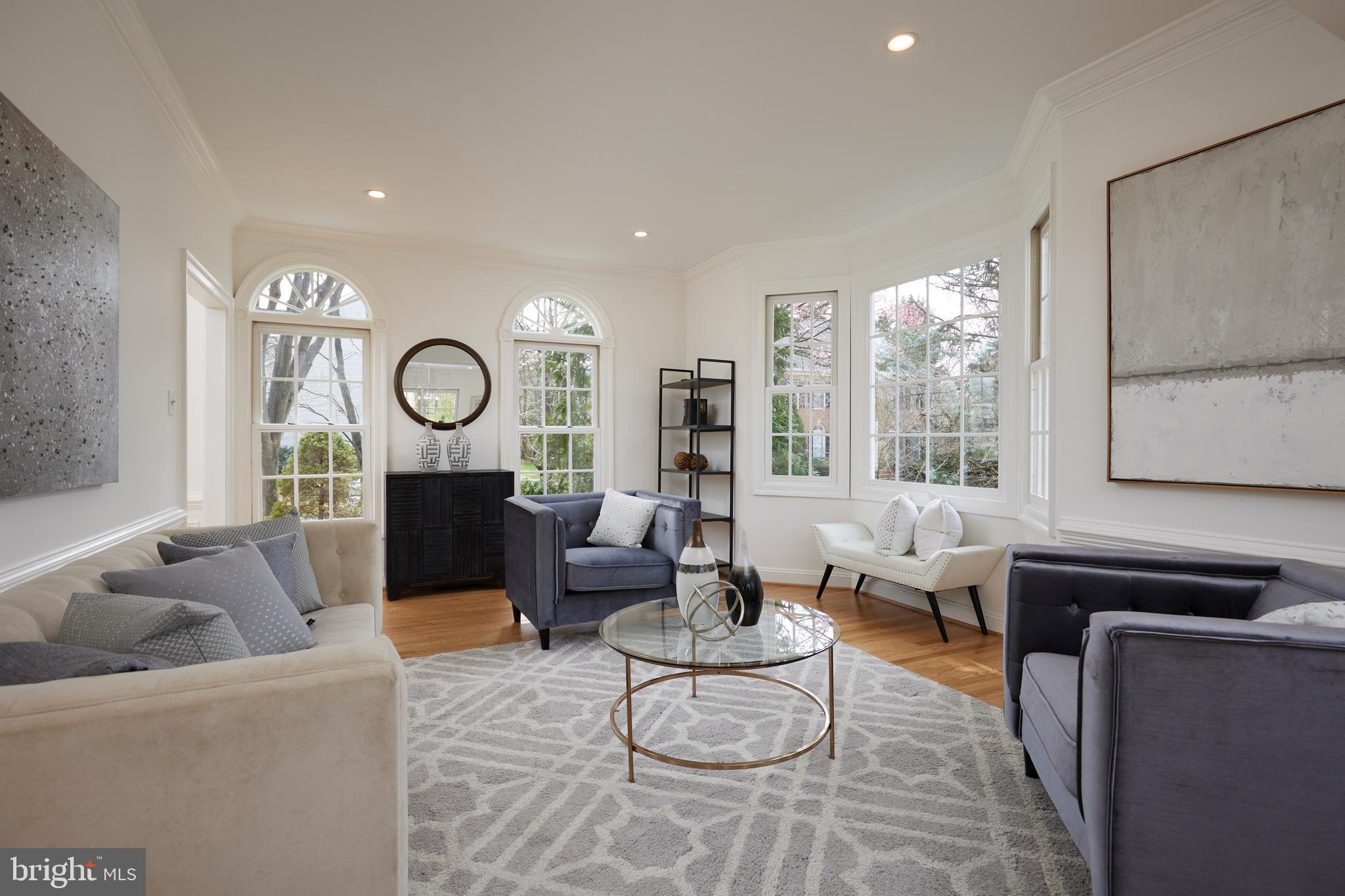 LIGON KNOLLS - Residential