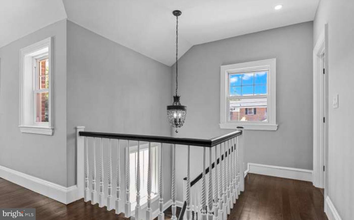 WEST OAK LANE - Residential