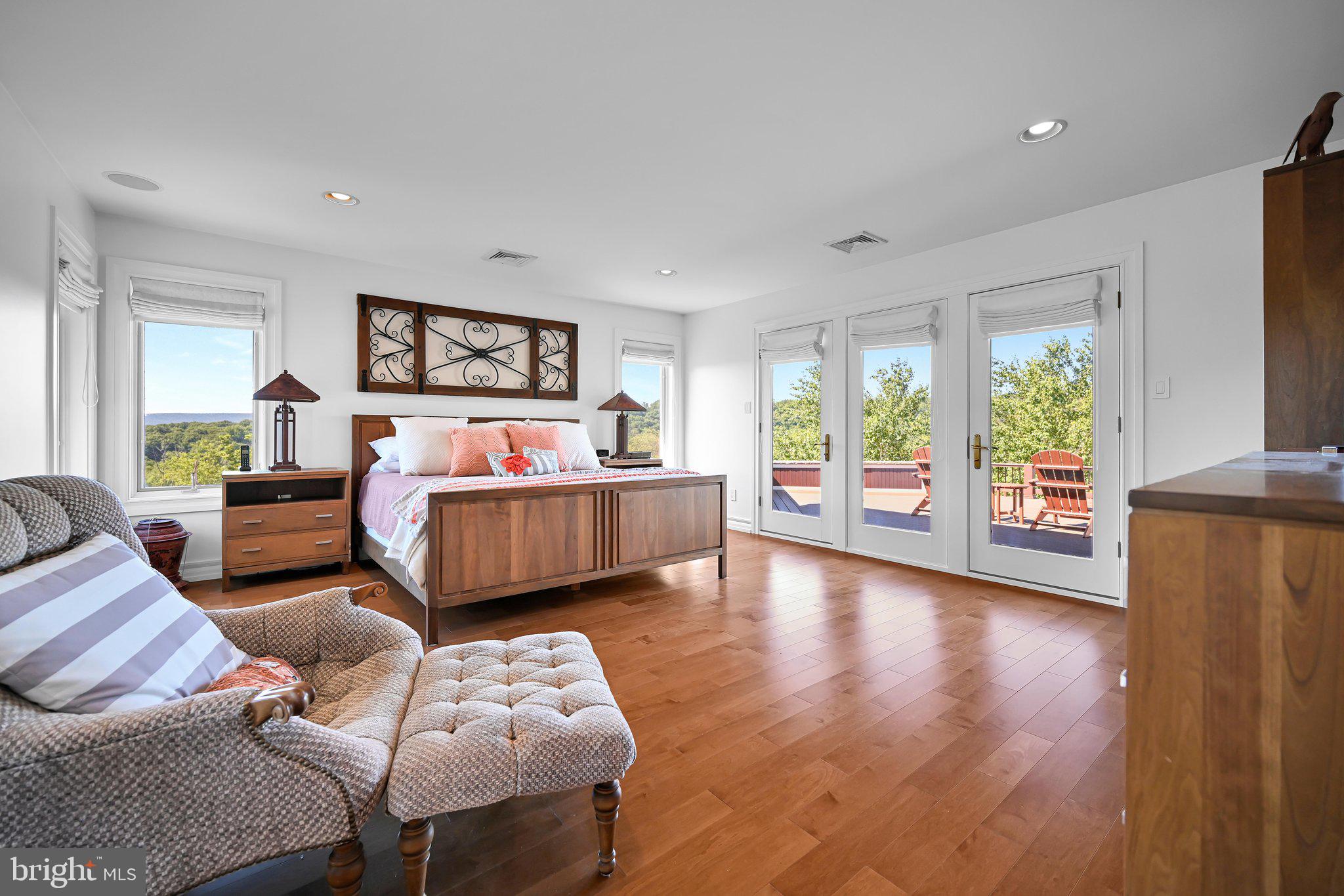 LANDINGVILLE - Residential