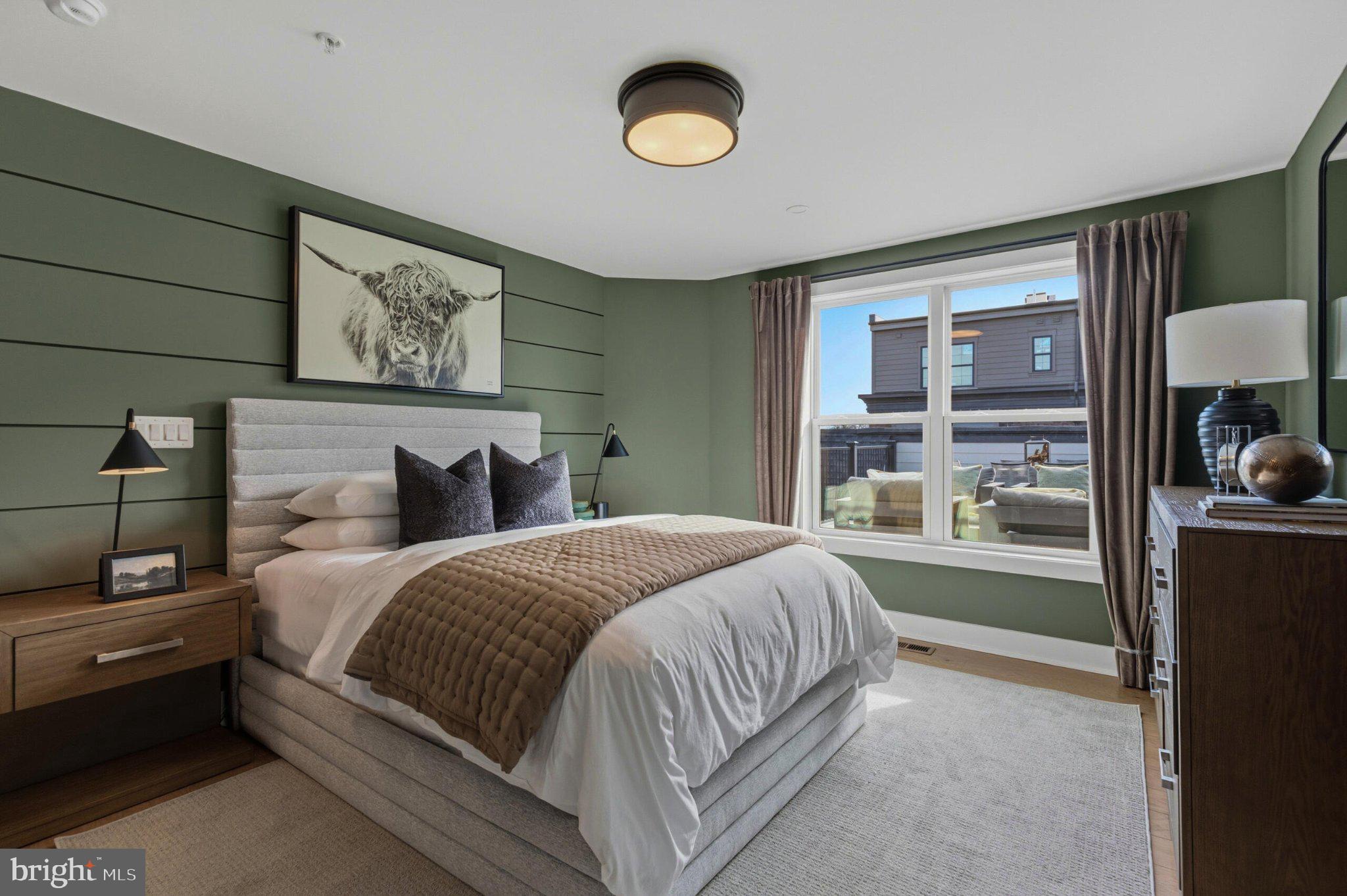 STRATHMORE VIEW - Residential