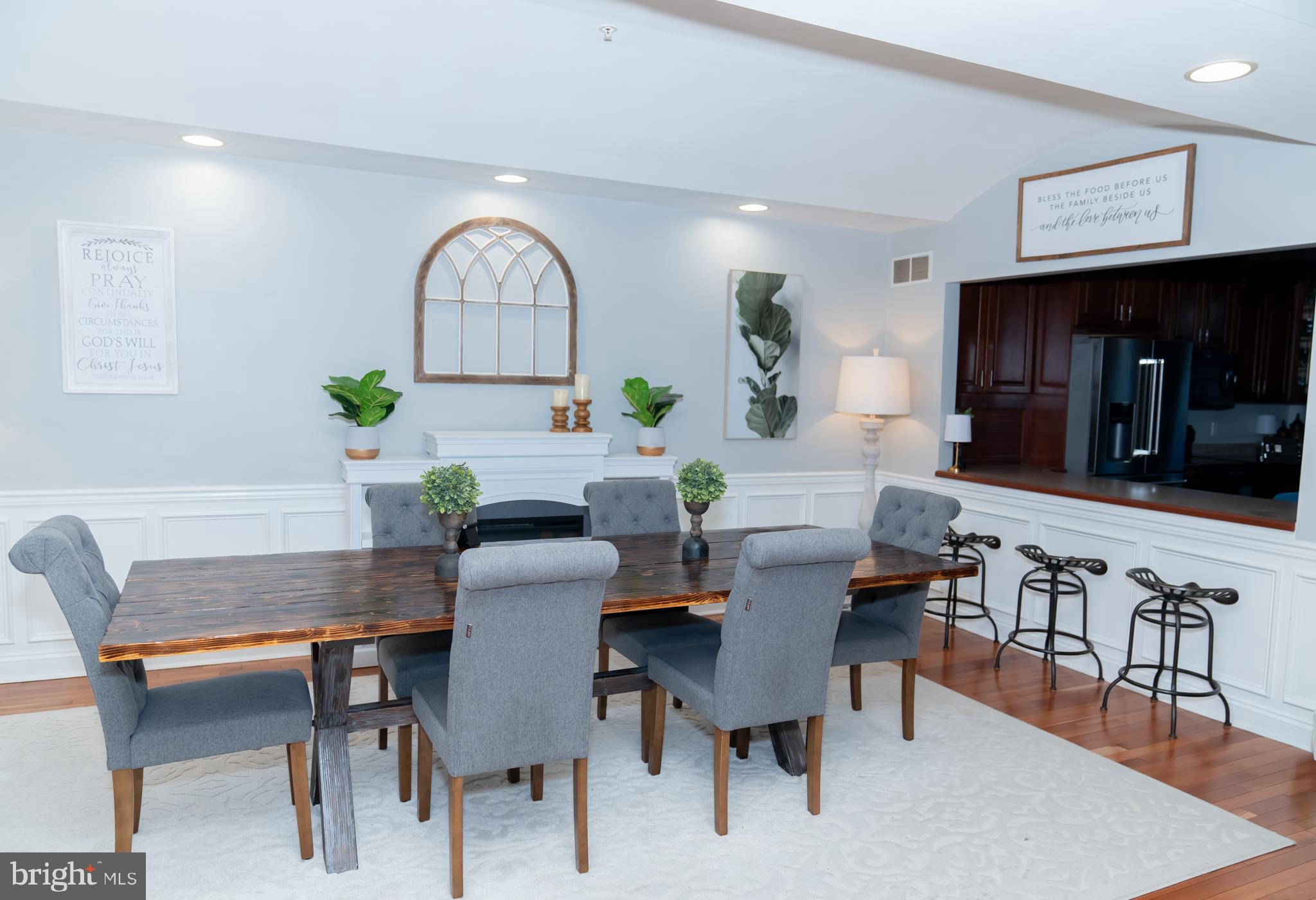 CHESAPEAKE CLUB - Residential
