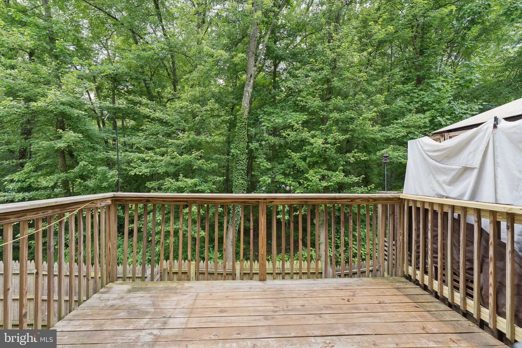 ARBORY CONDO-PHASE 10> - Residential