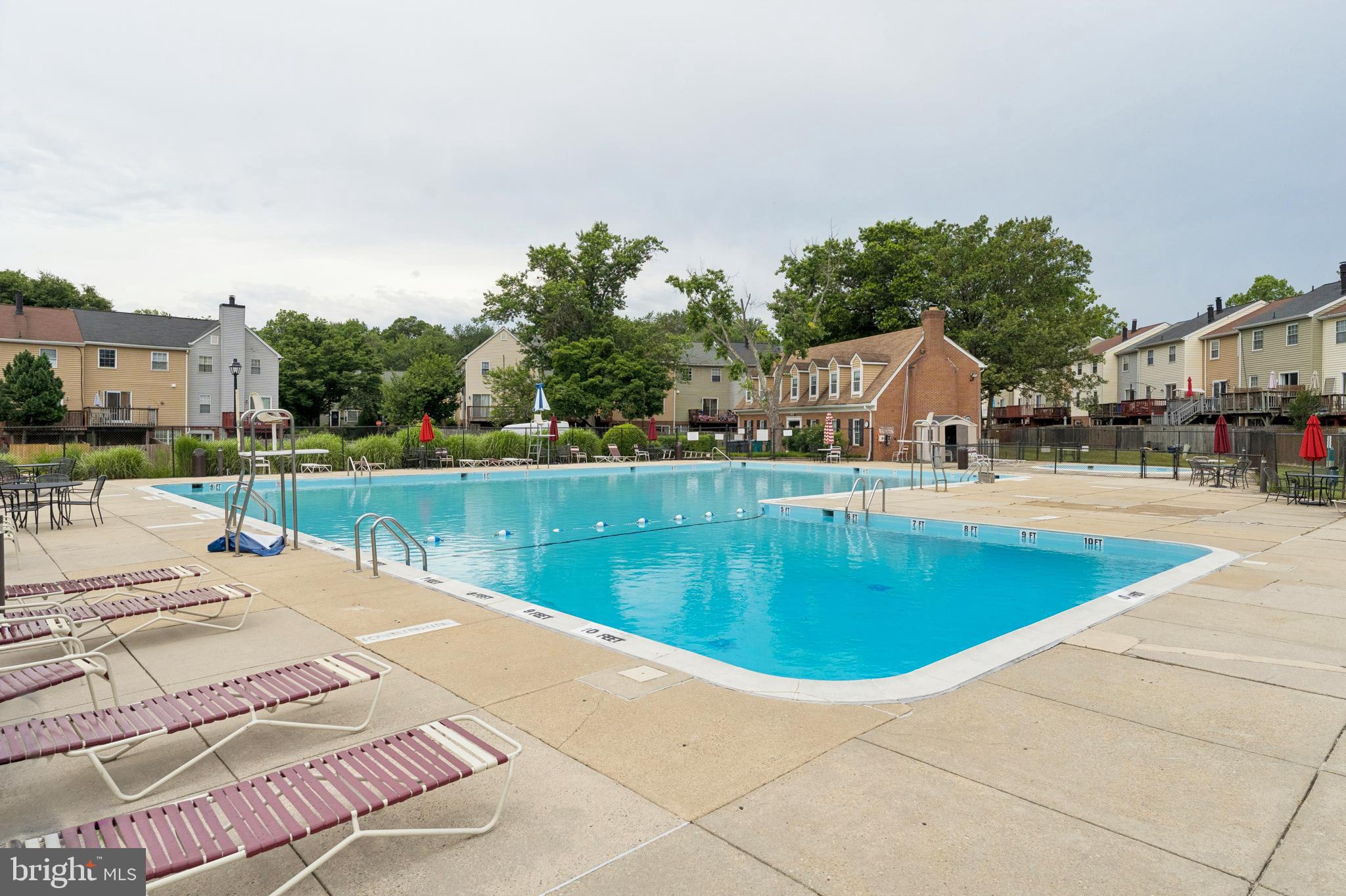 ARBORY CONDO-PHASE 10> - Residential