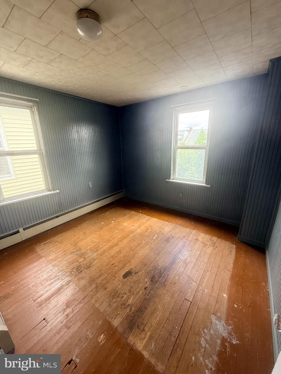 MINERSVILLE - Residential