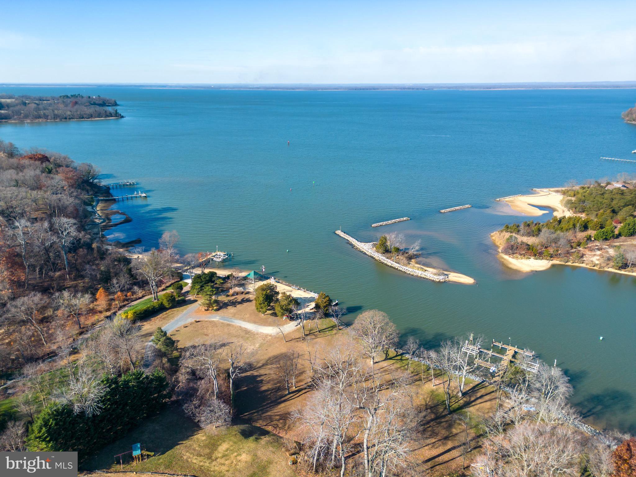 KINNAIRDS POINT - Residential