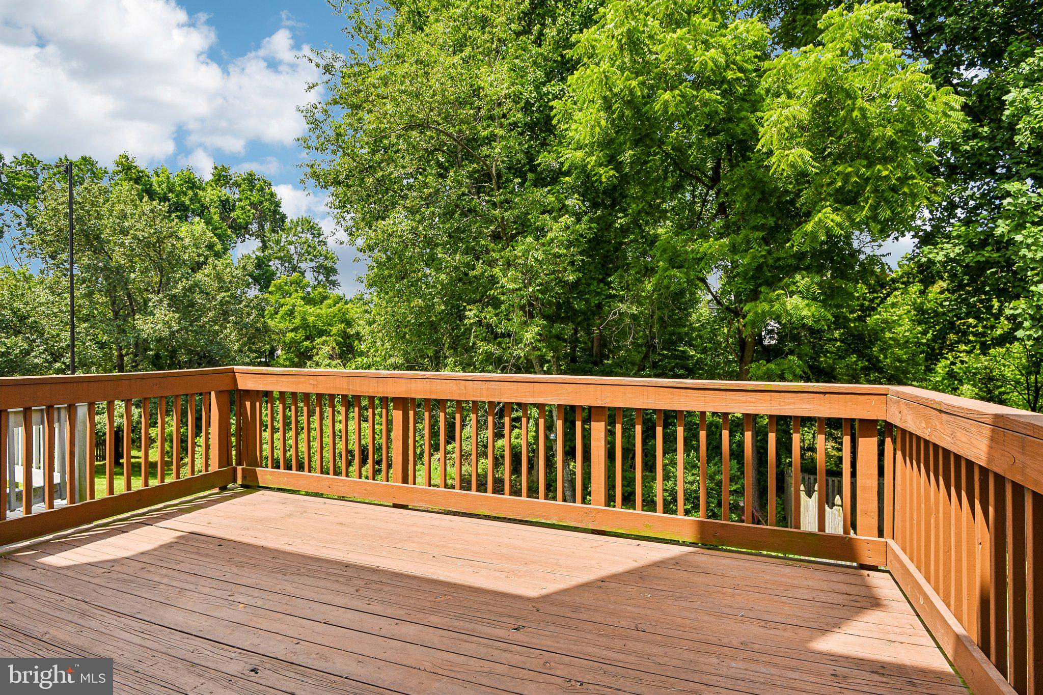 COUNTRY WALK - Residential