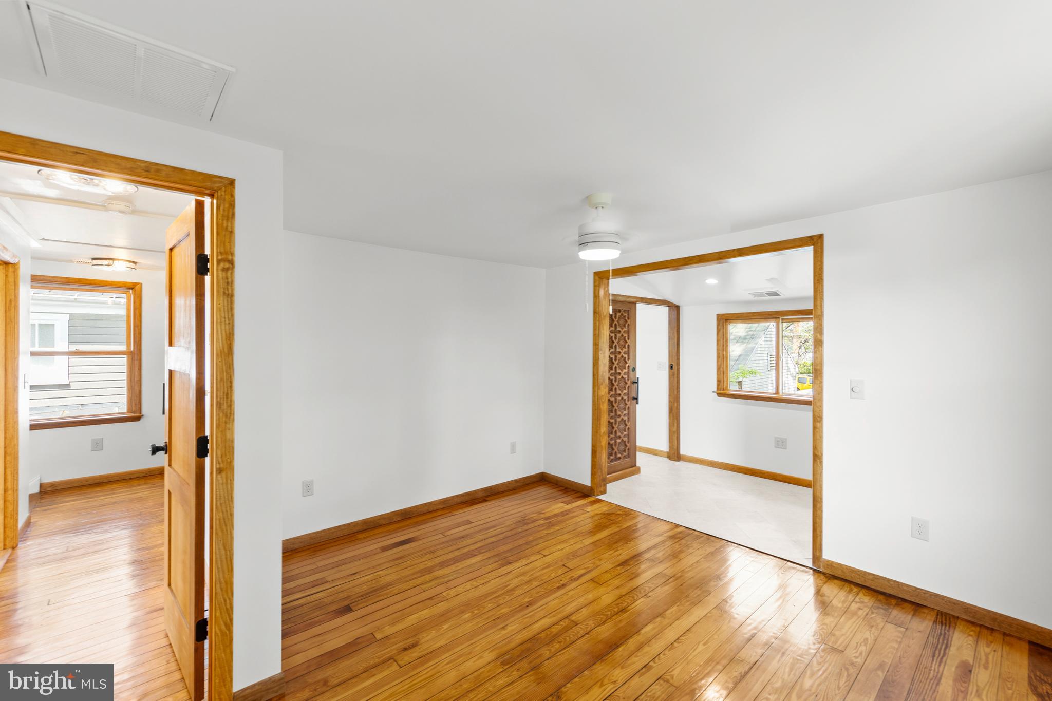 HISTORIC DOWNTOWN WINCHESTER - Residential