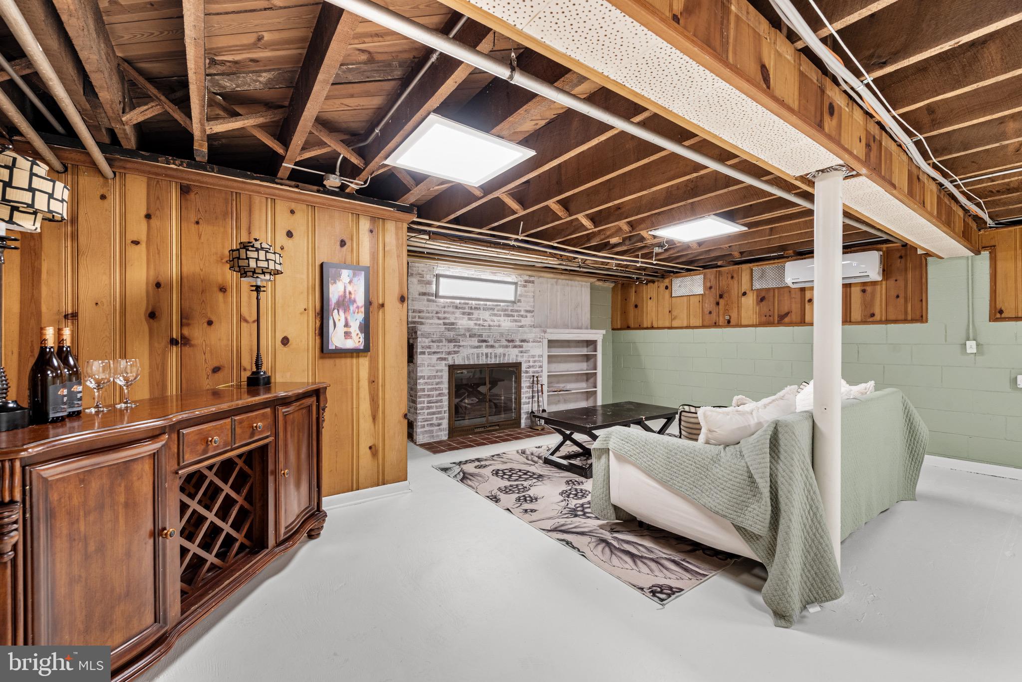 JACKSONVILLE - Residential