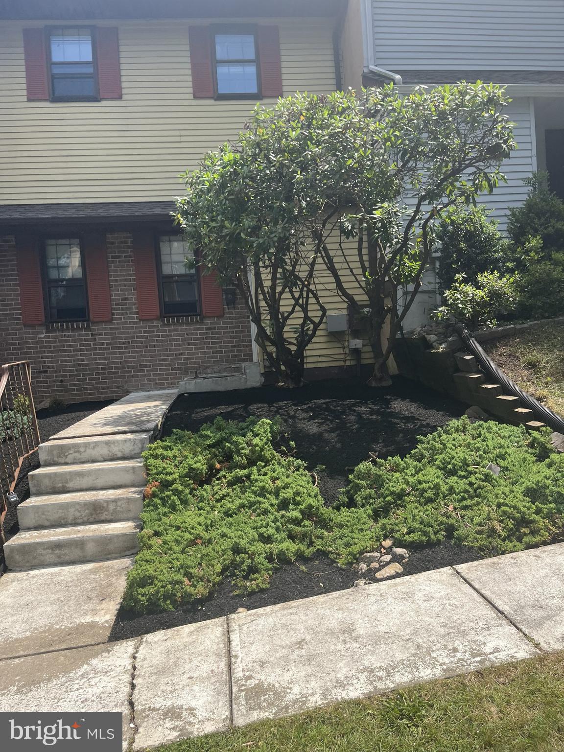 WOODLYN CROSSING - Residential