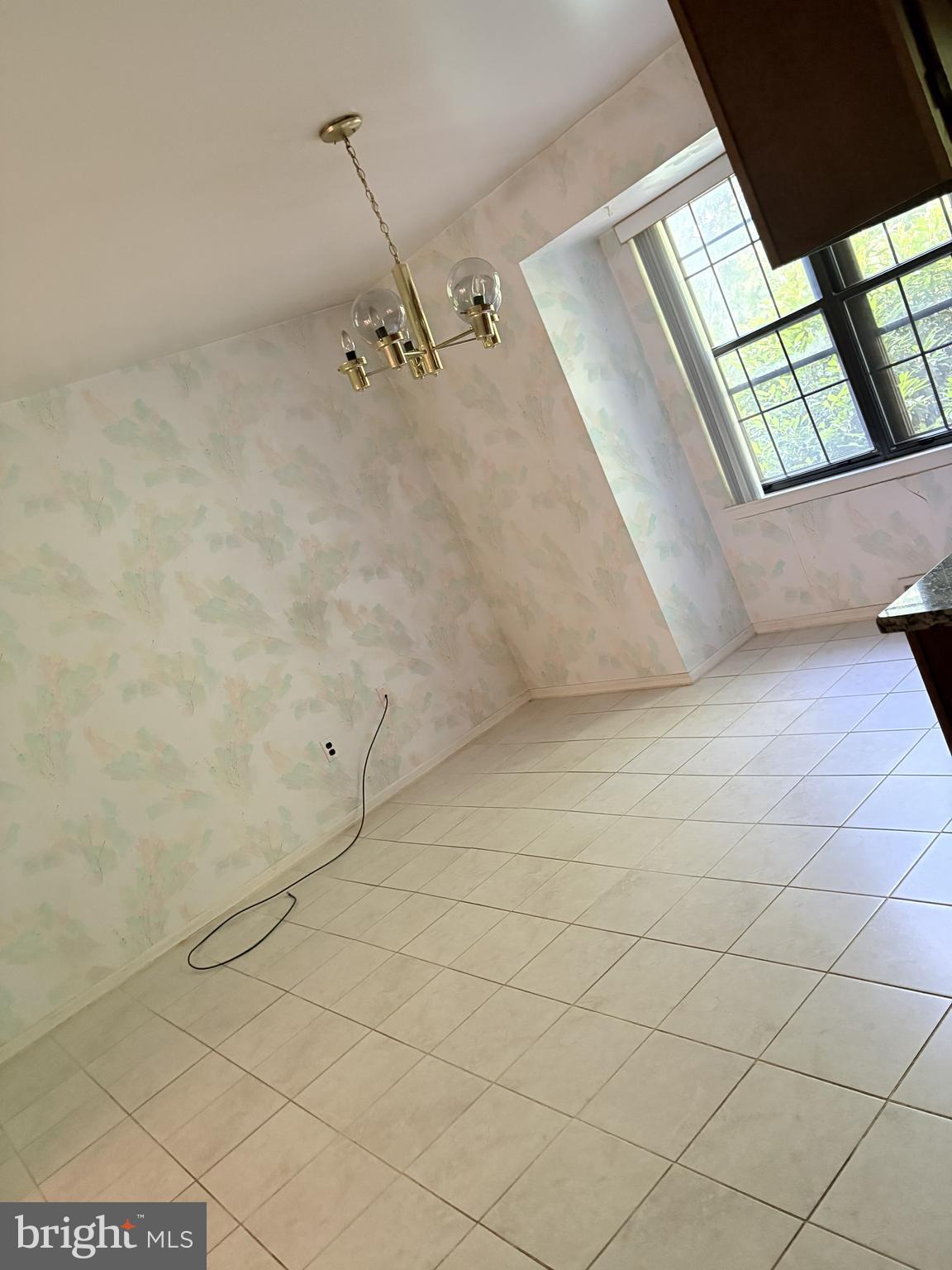 WOODLYN CROSSING - Residential