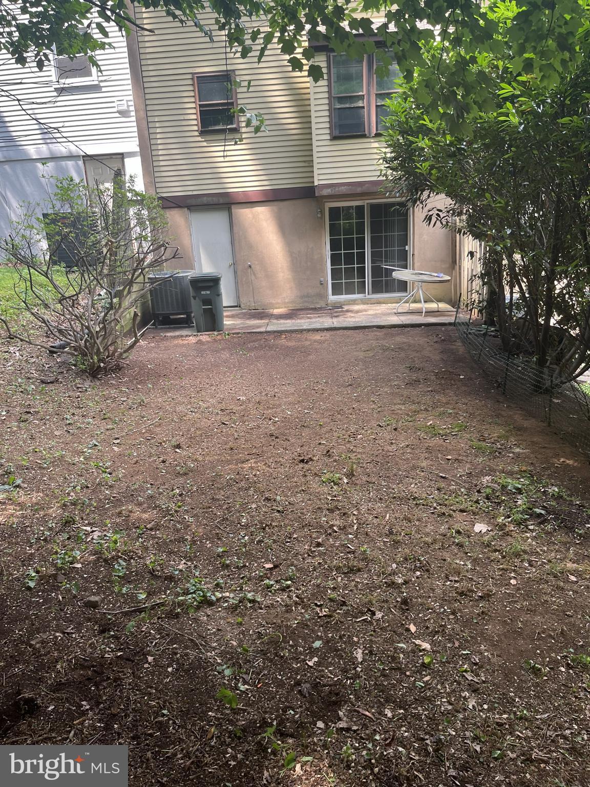 WOODLYN CROSSING - Residential