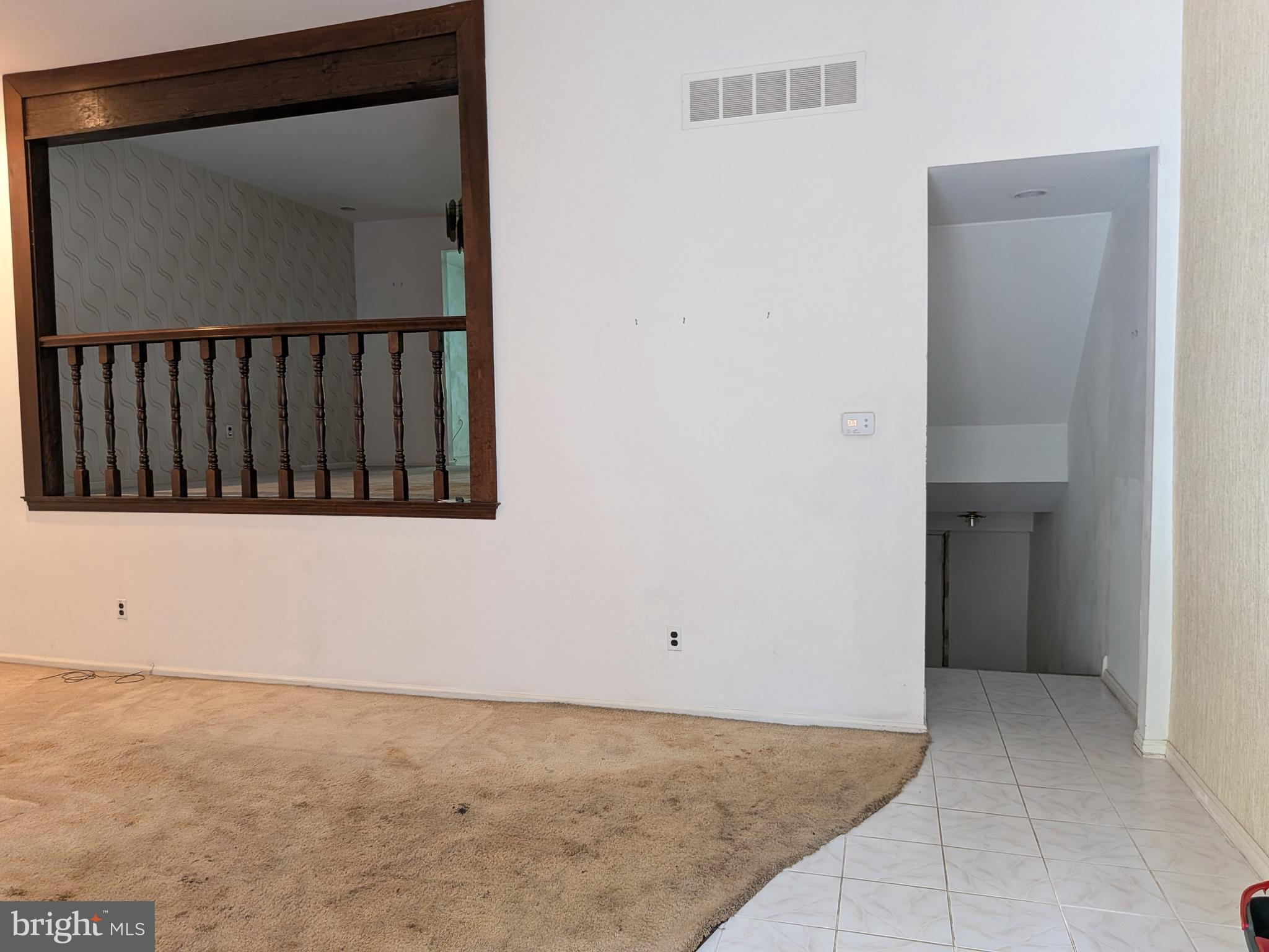WOODLYN CROSSING - Residential