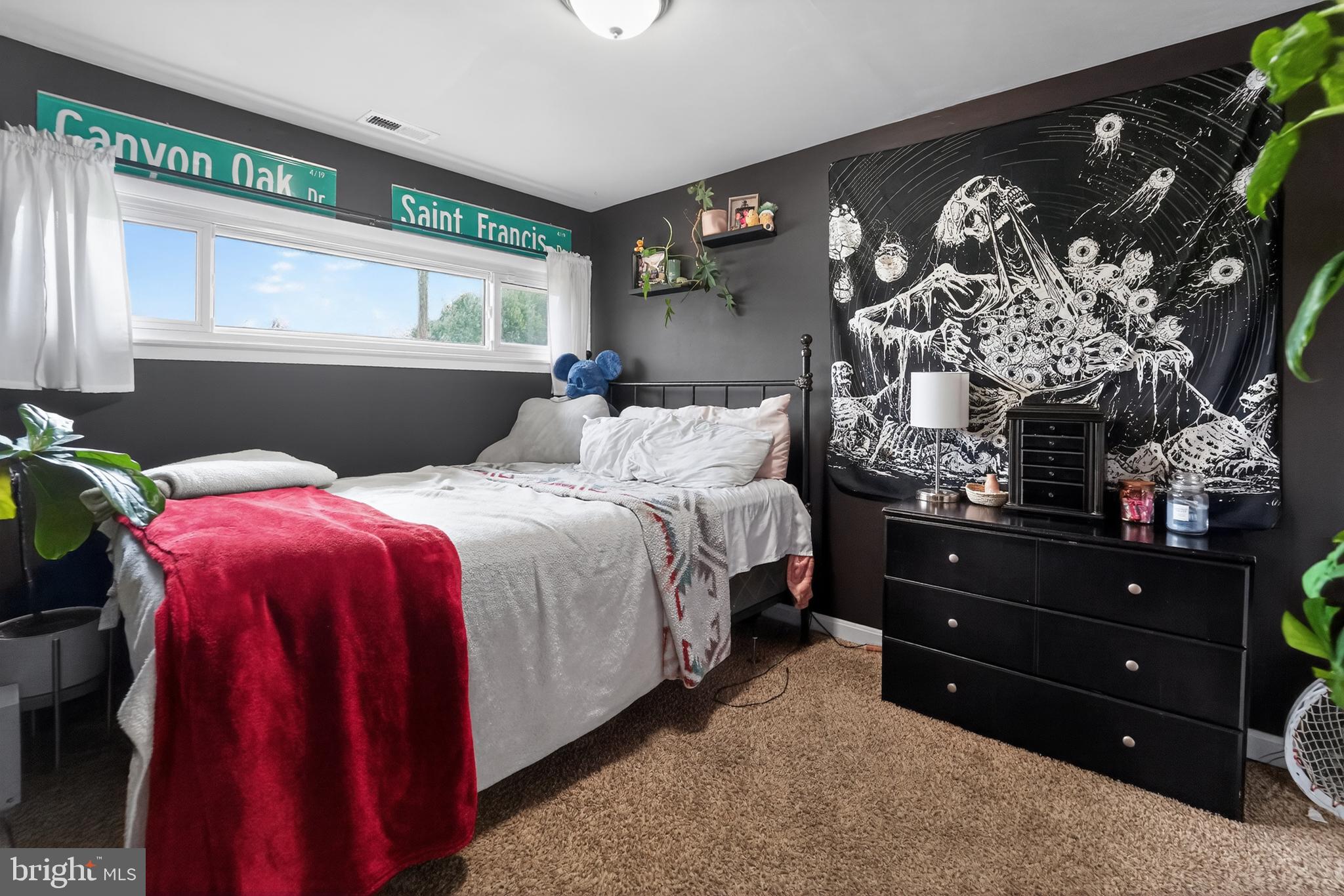 HIGHLAND - Residential