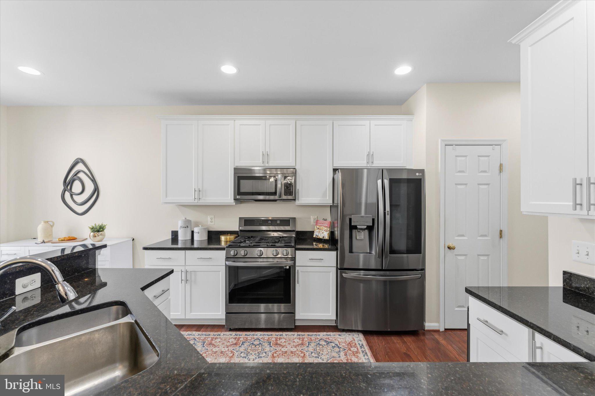 TANNERS RIDGE - Residential