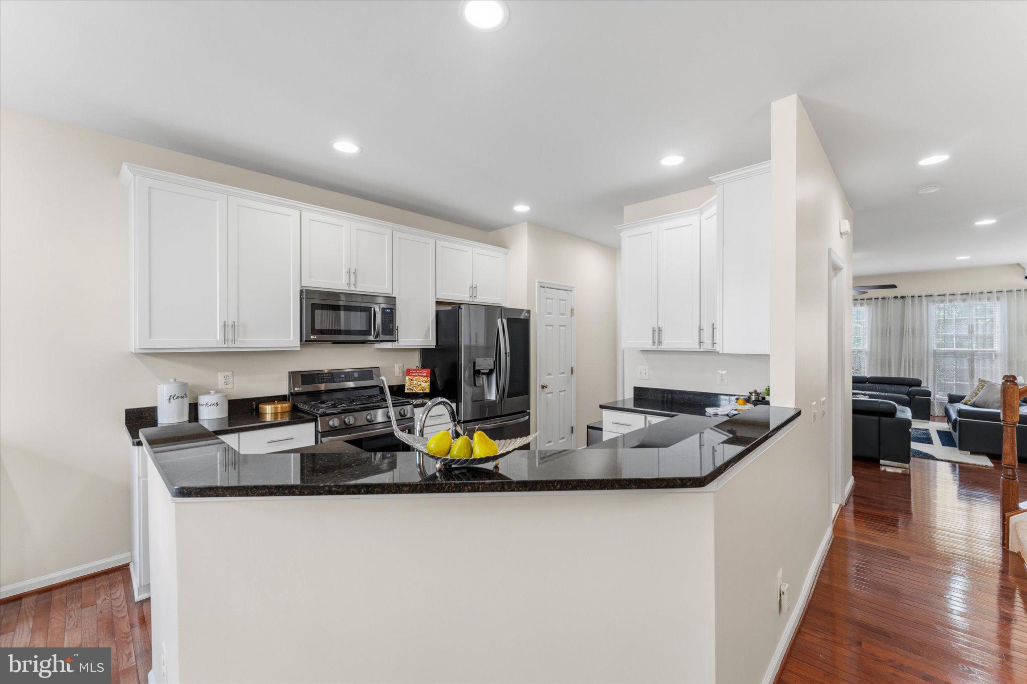 TANNERS RIDGE - Residential