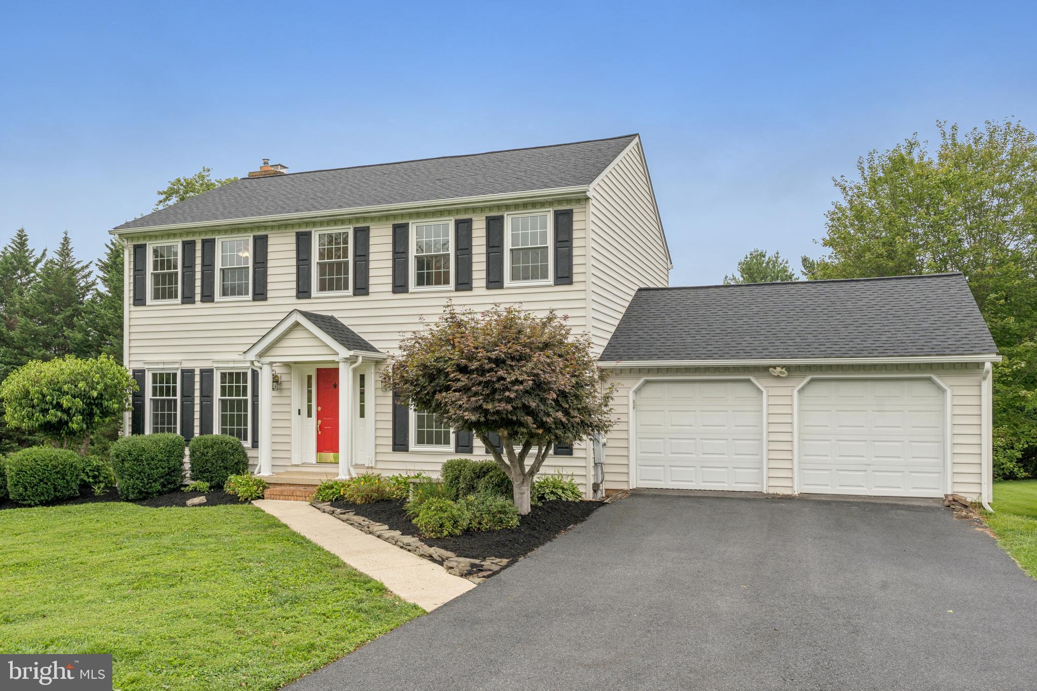 SPRING HOUSE FARMS - Residential