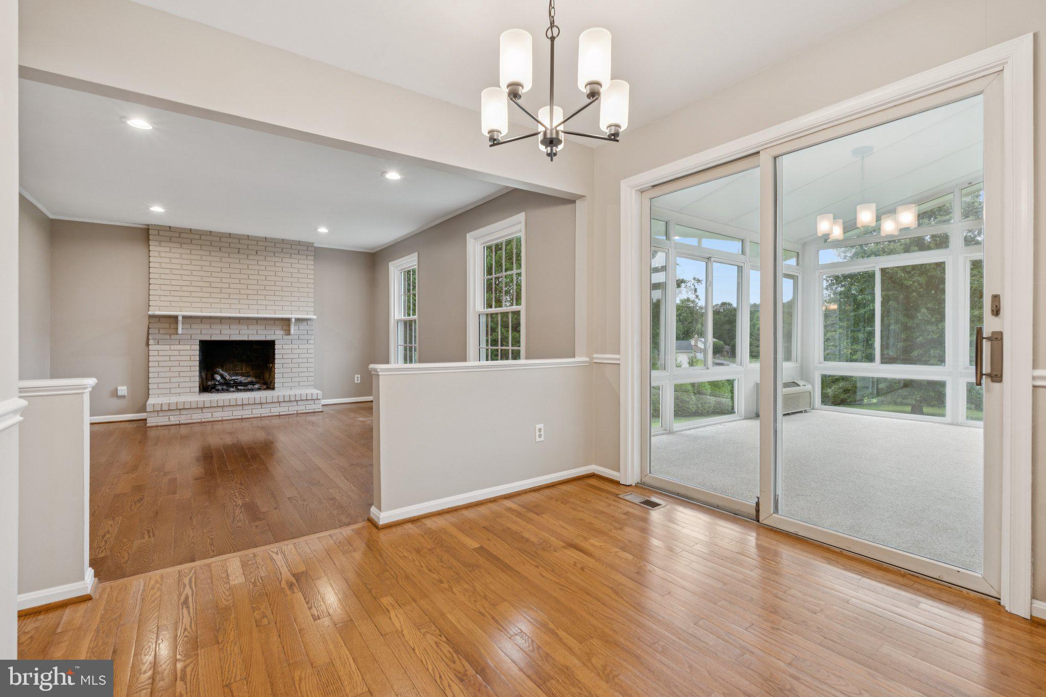 SPRING HOUSE FARMS - Residential