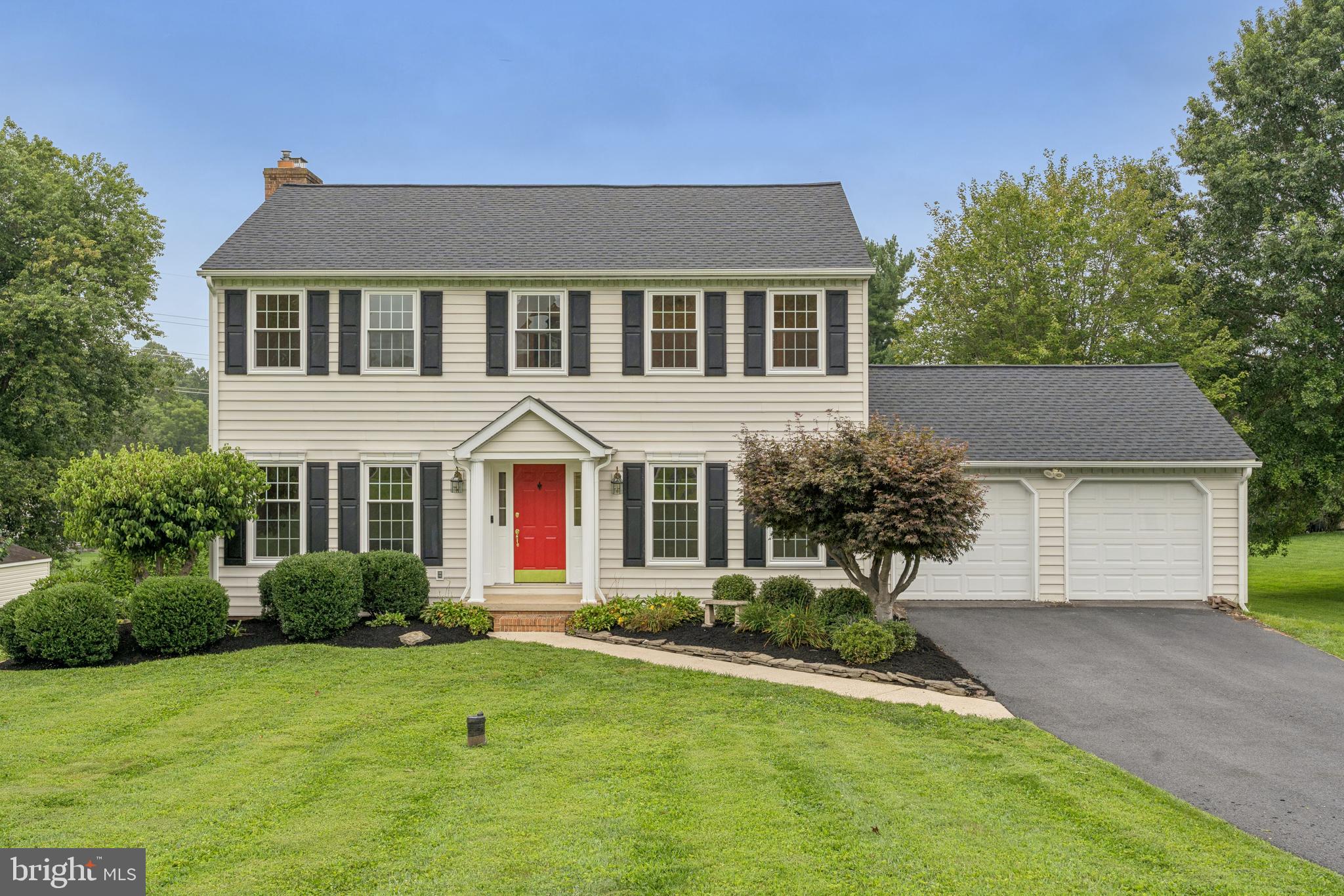 SPRING HOUSE FARMS - Residential
