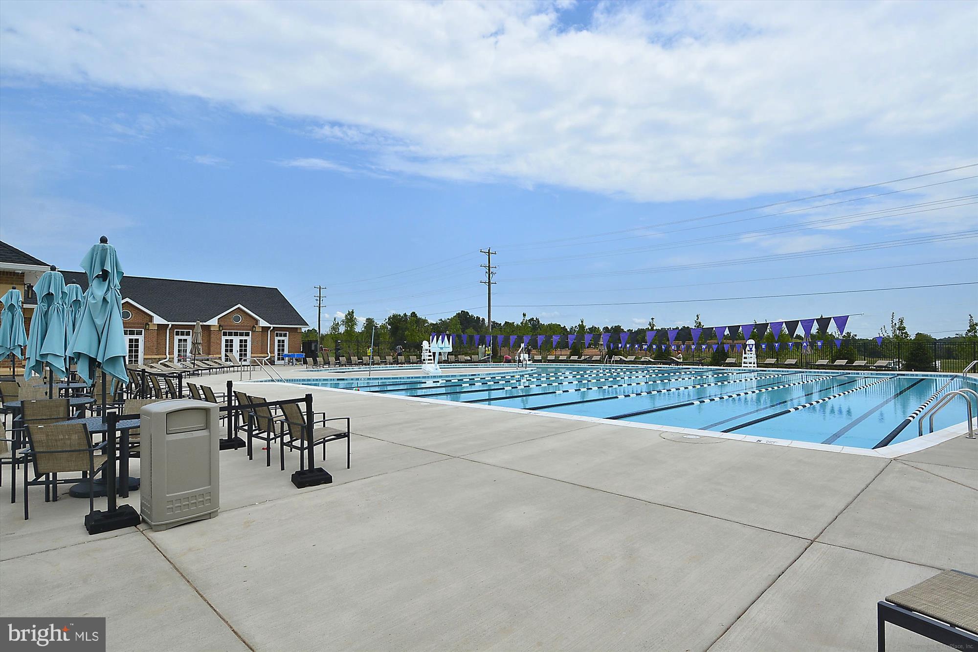 RESIDENCES AT BRAMBLETON - Residential Lease