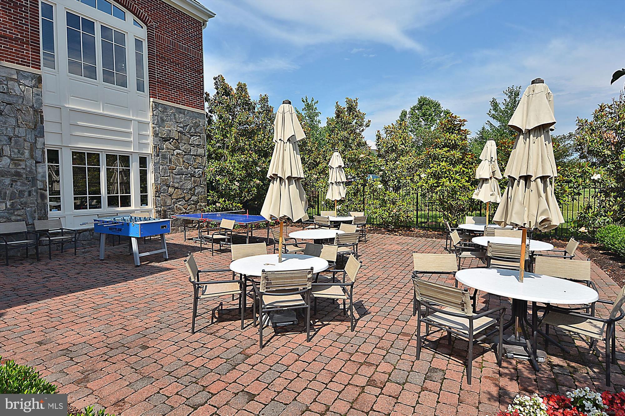 RESIDENCES AT BRAMBLETON - Residential Lease
