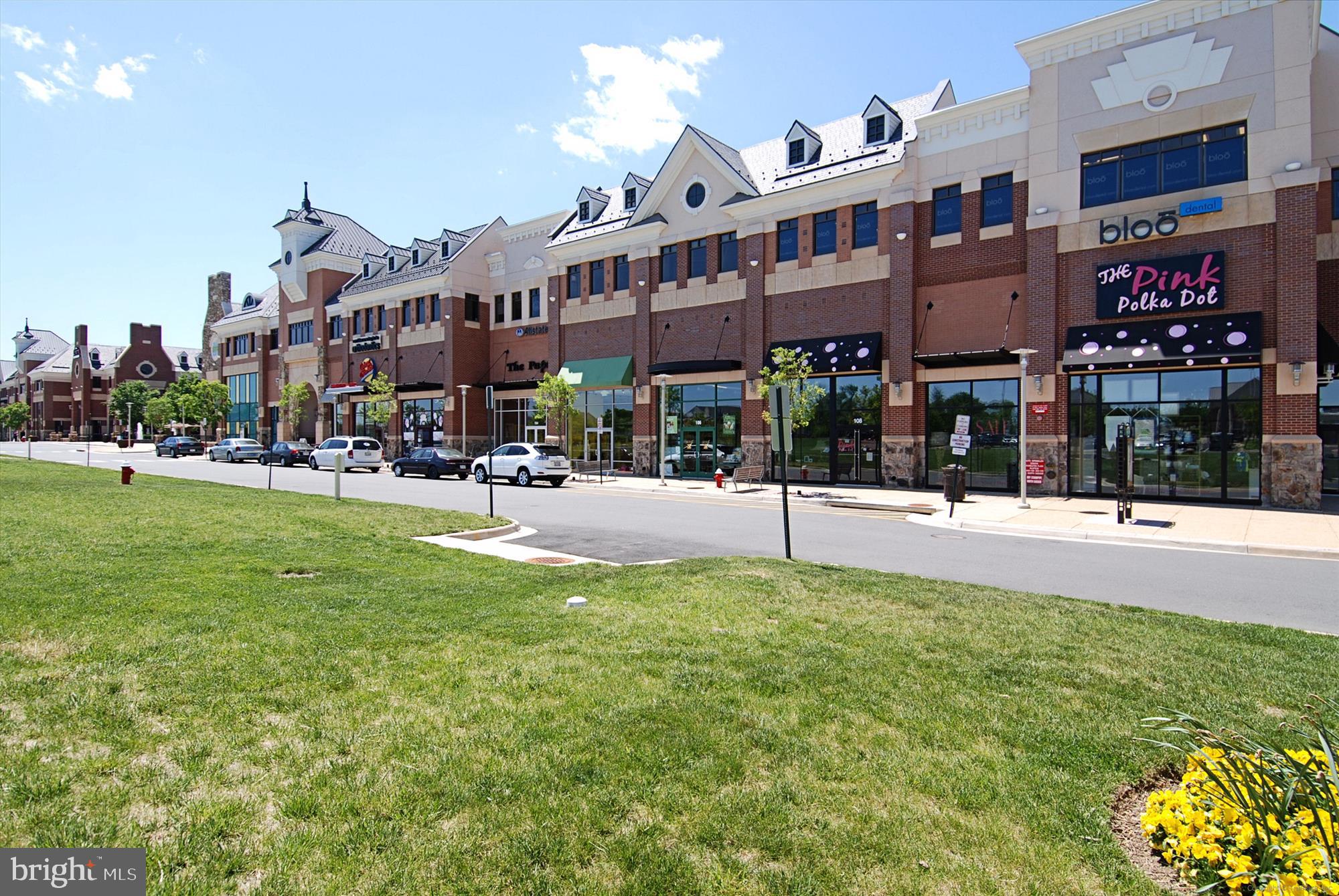 RESIDENCES AT BRAMBLETON - Residential Lease