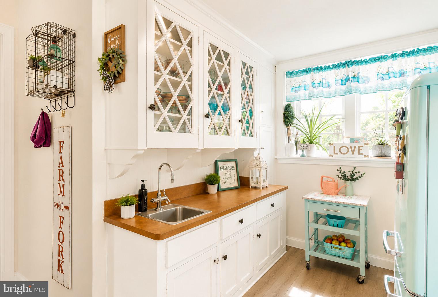 JENKINTOWN - Residential
