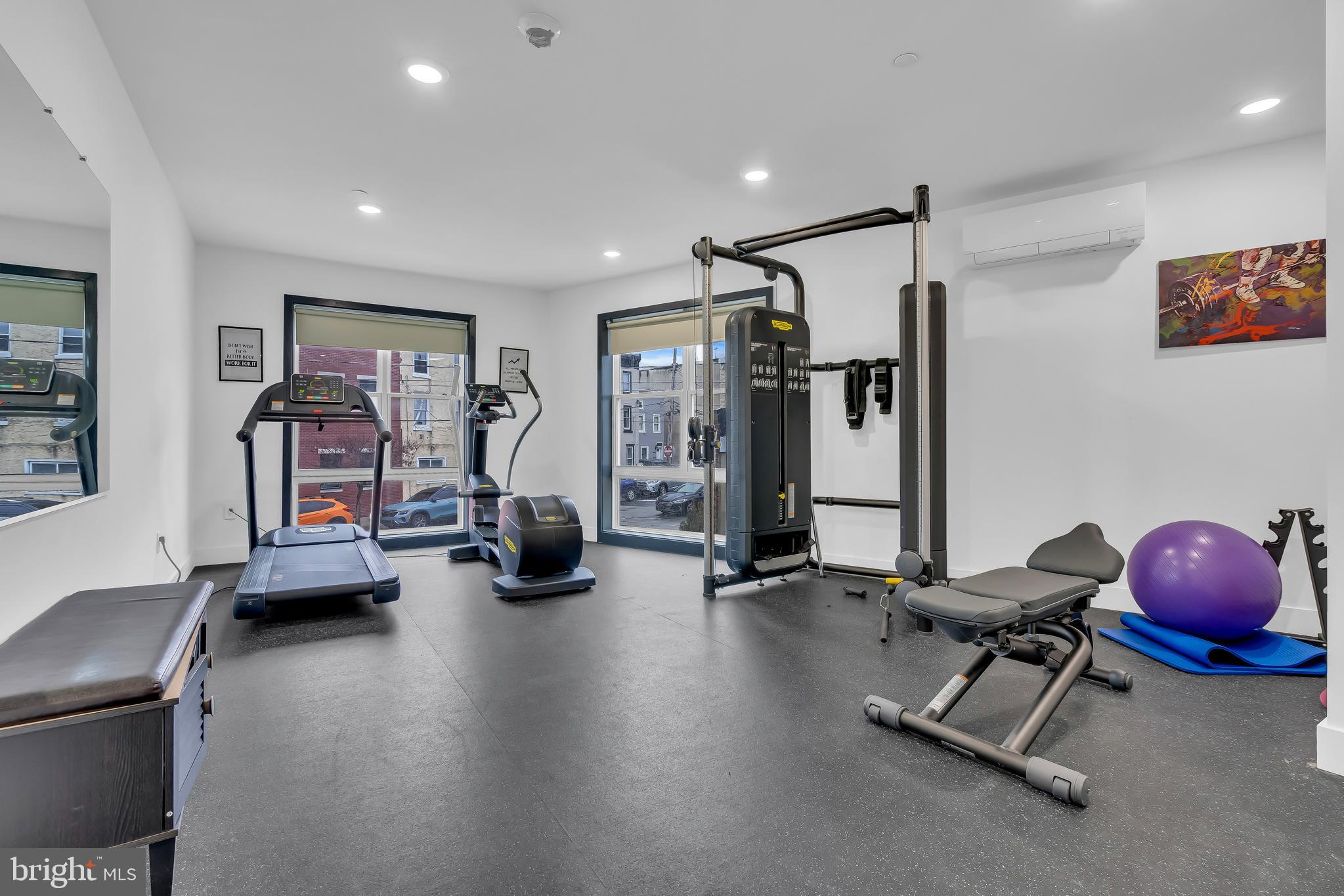 OLDE KENSINGTON - Residential Lease