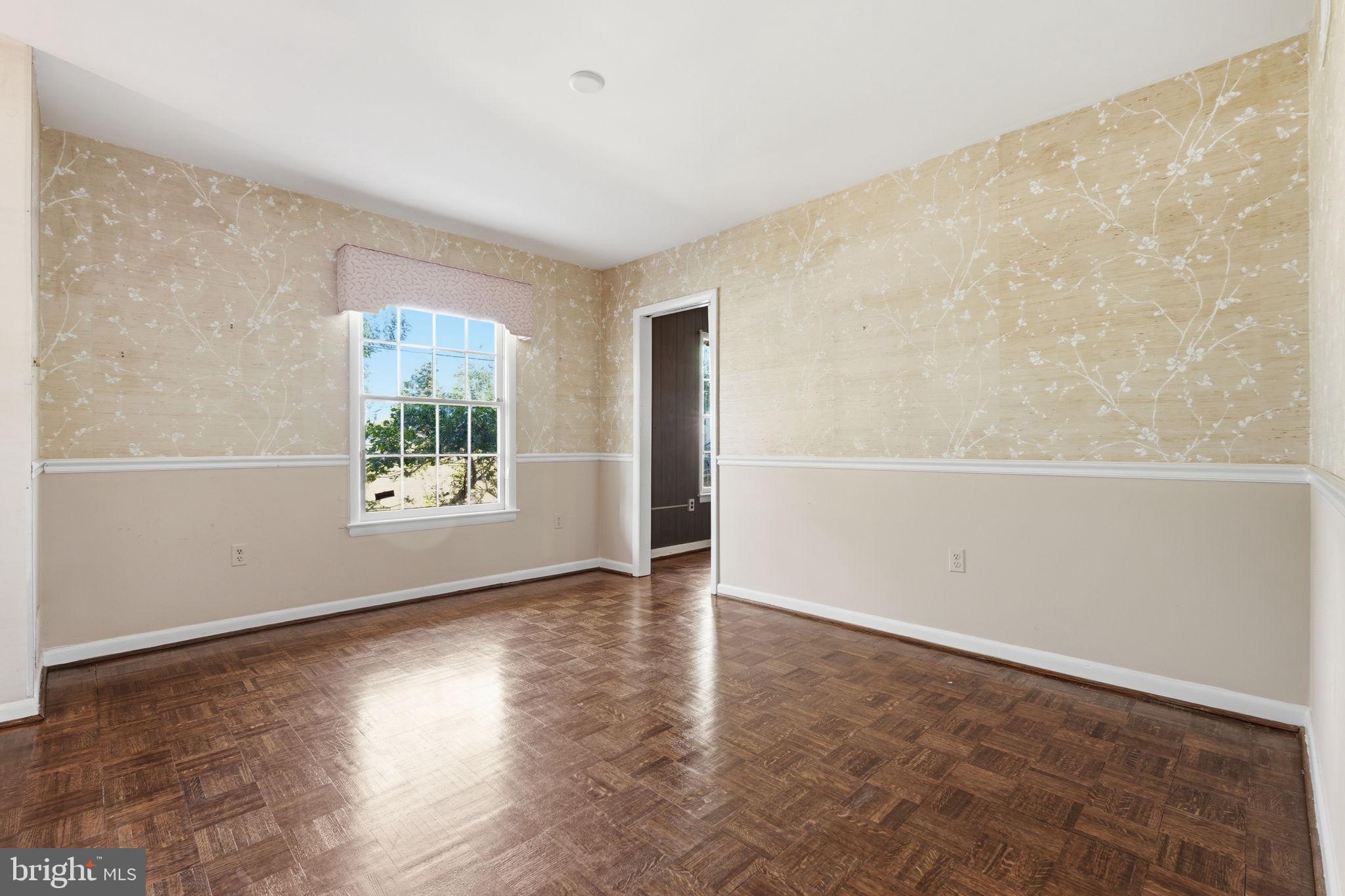 REGENCY ESTATES - Residential