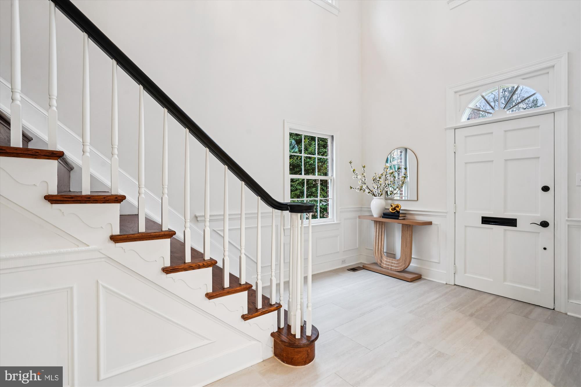 COUNTRY CLUB HILLS - Residential