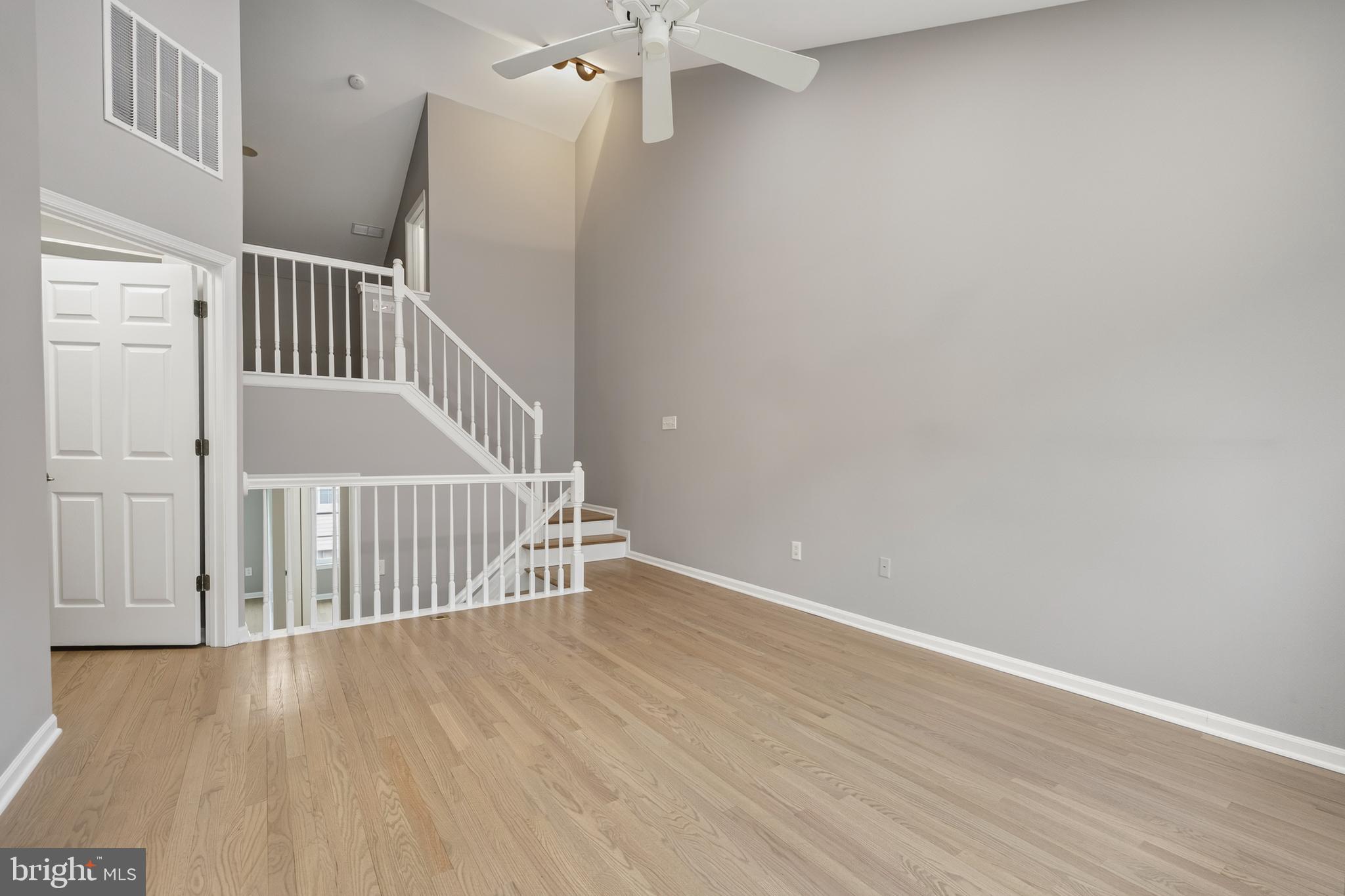 WASHINGTONIAN CENTER - Residential