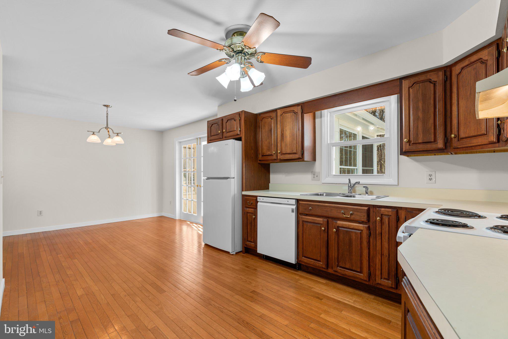 SOUTHDOWN ESTATES - Residential