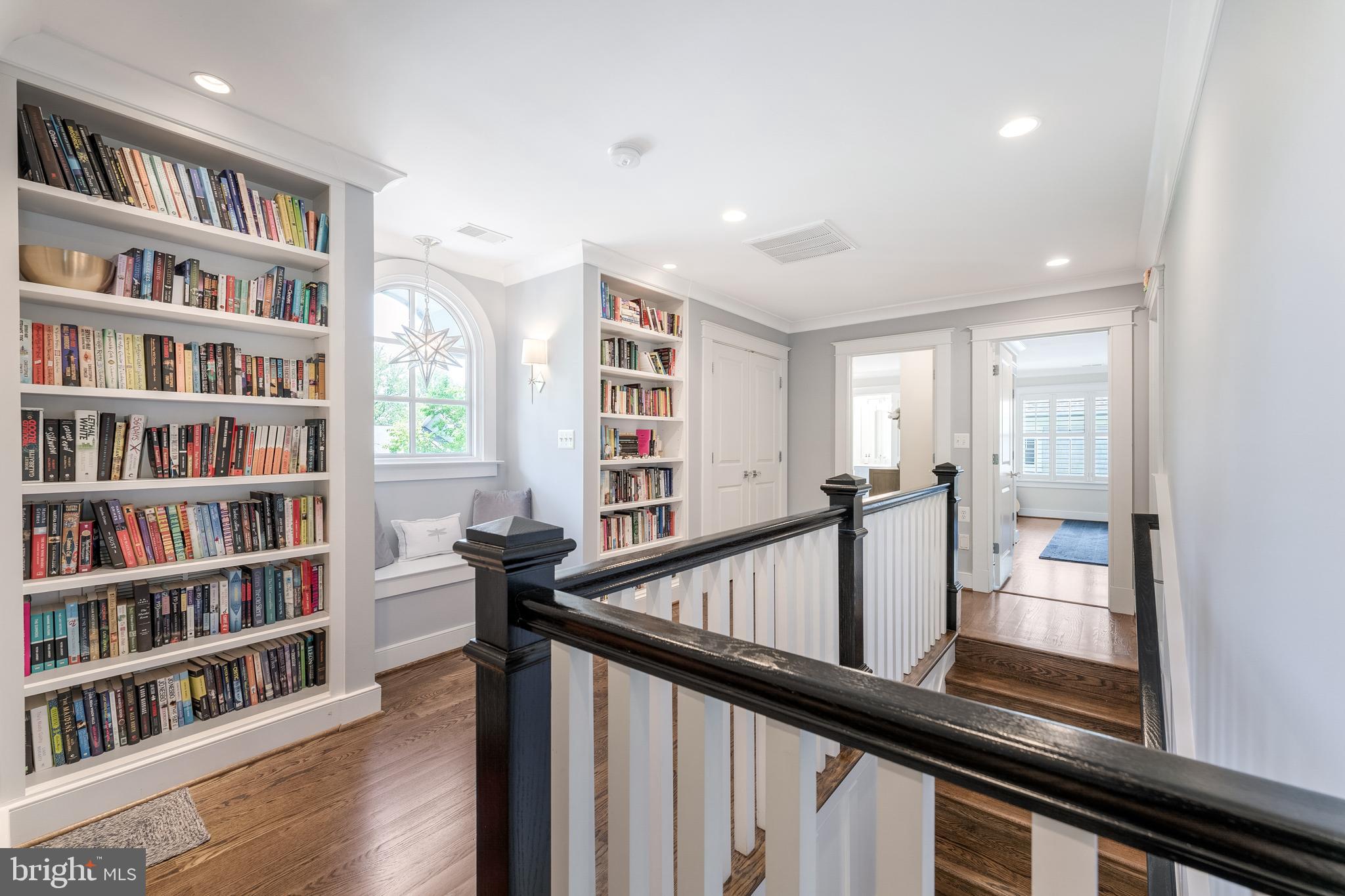 STONELEIGH - Residential