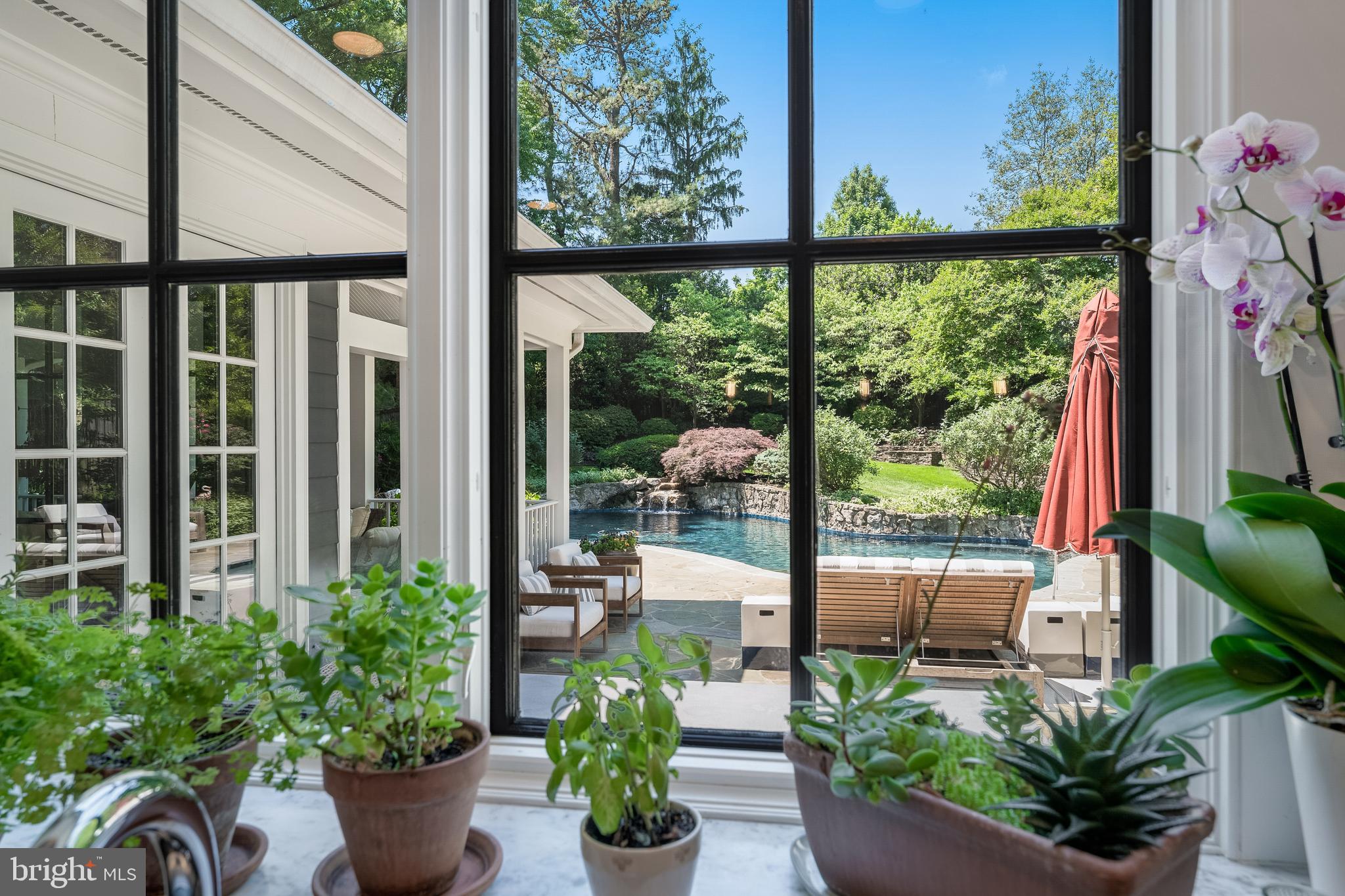 STONELEIGH - Residential