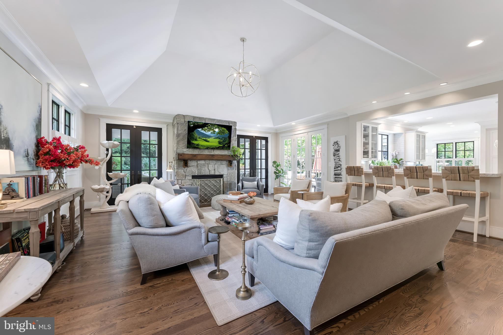 STONELEIGH - Residential