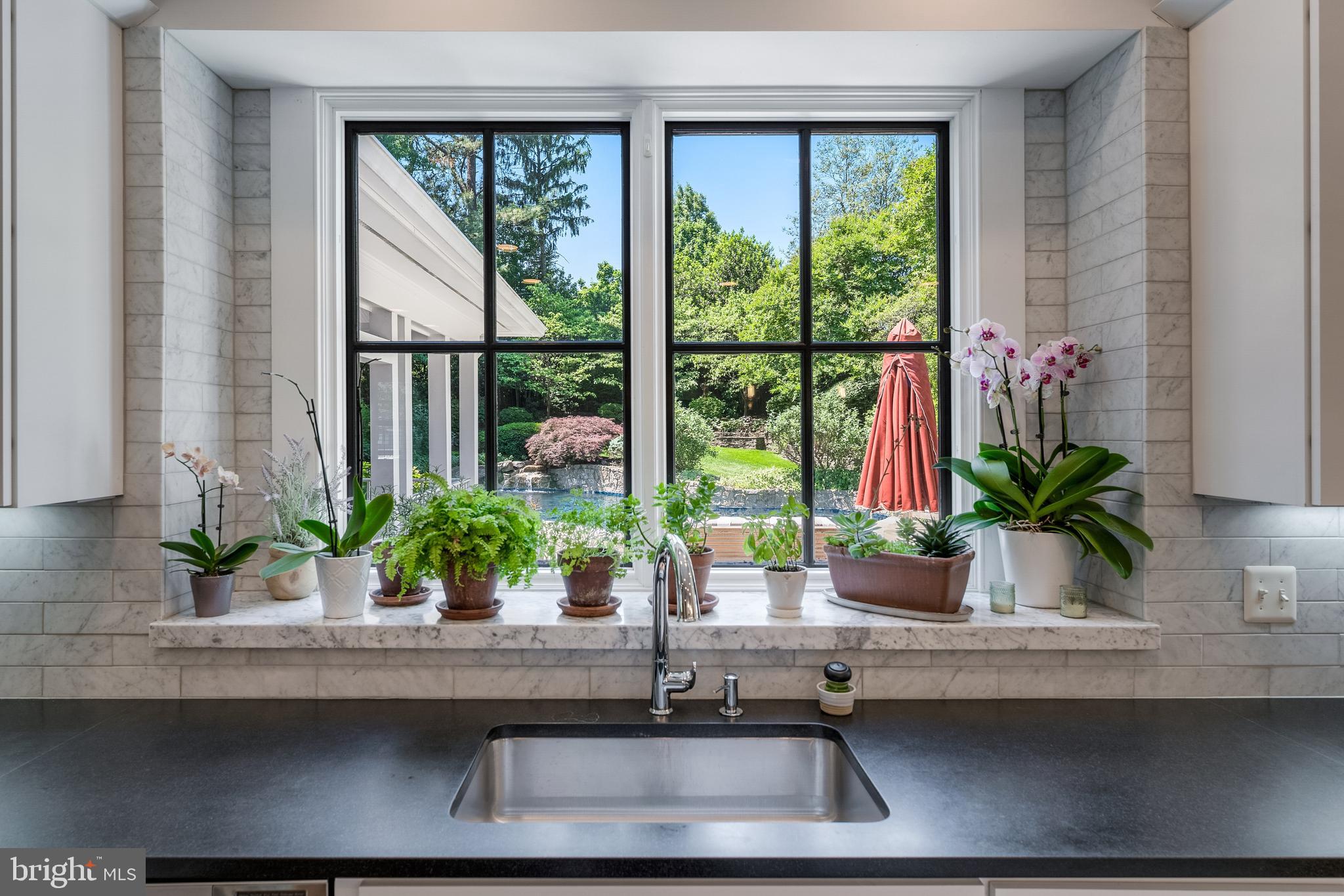 STONELEIGH - Residential