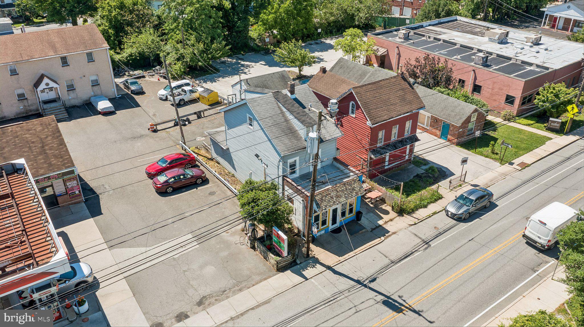 WYNDMOOR - Commercial Sale