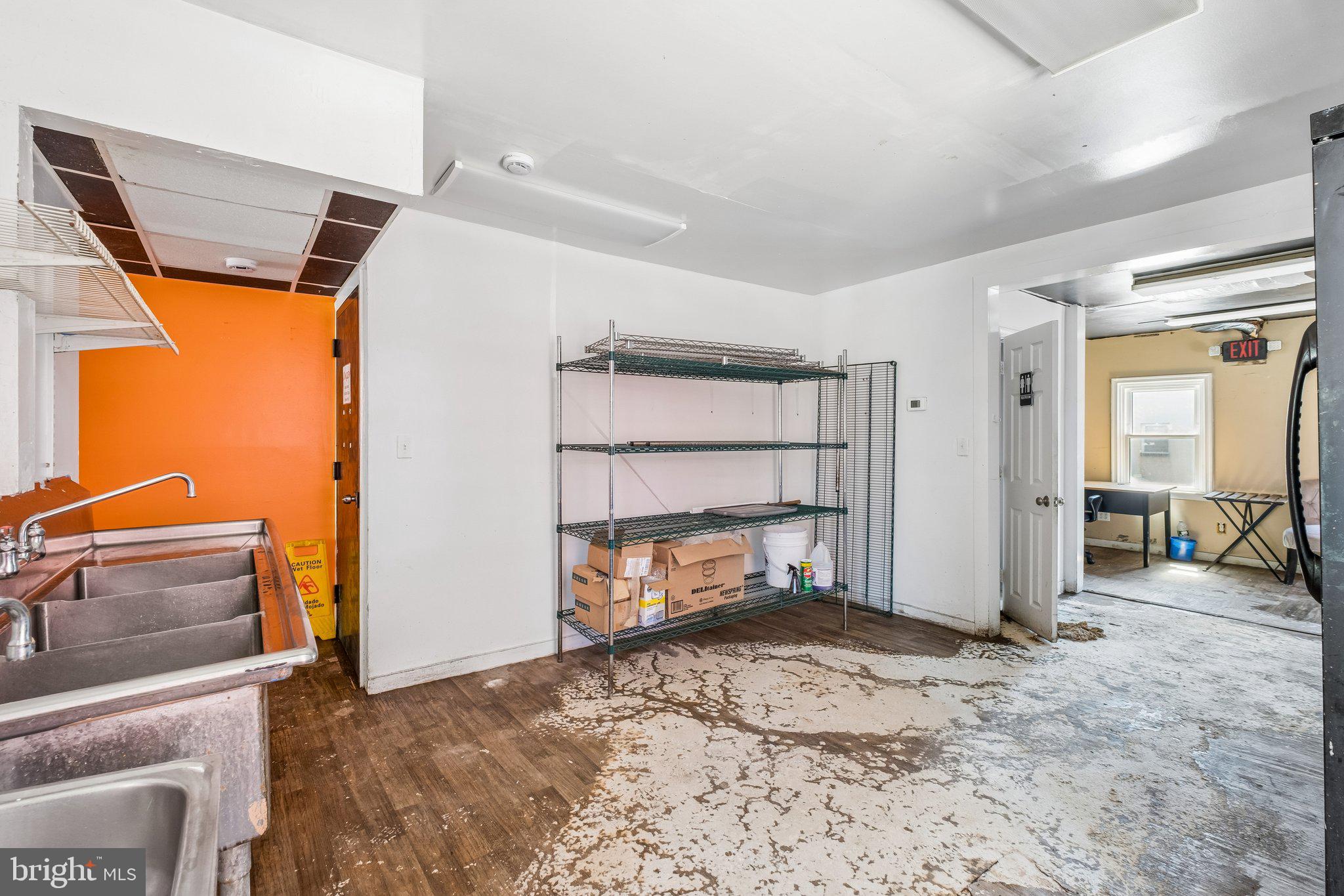 WYNDMOOR - Commercial Sale