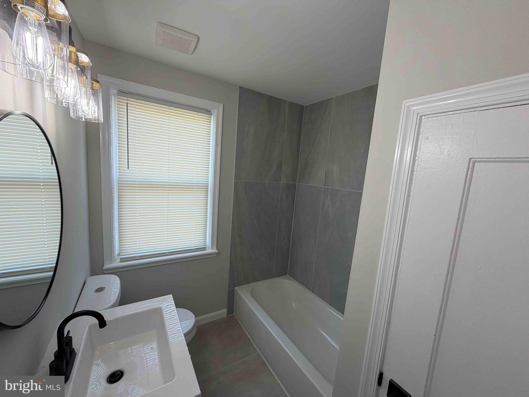 NORTHWOOD - Residential
