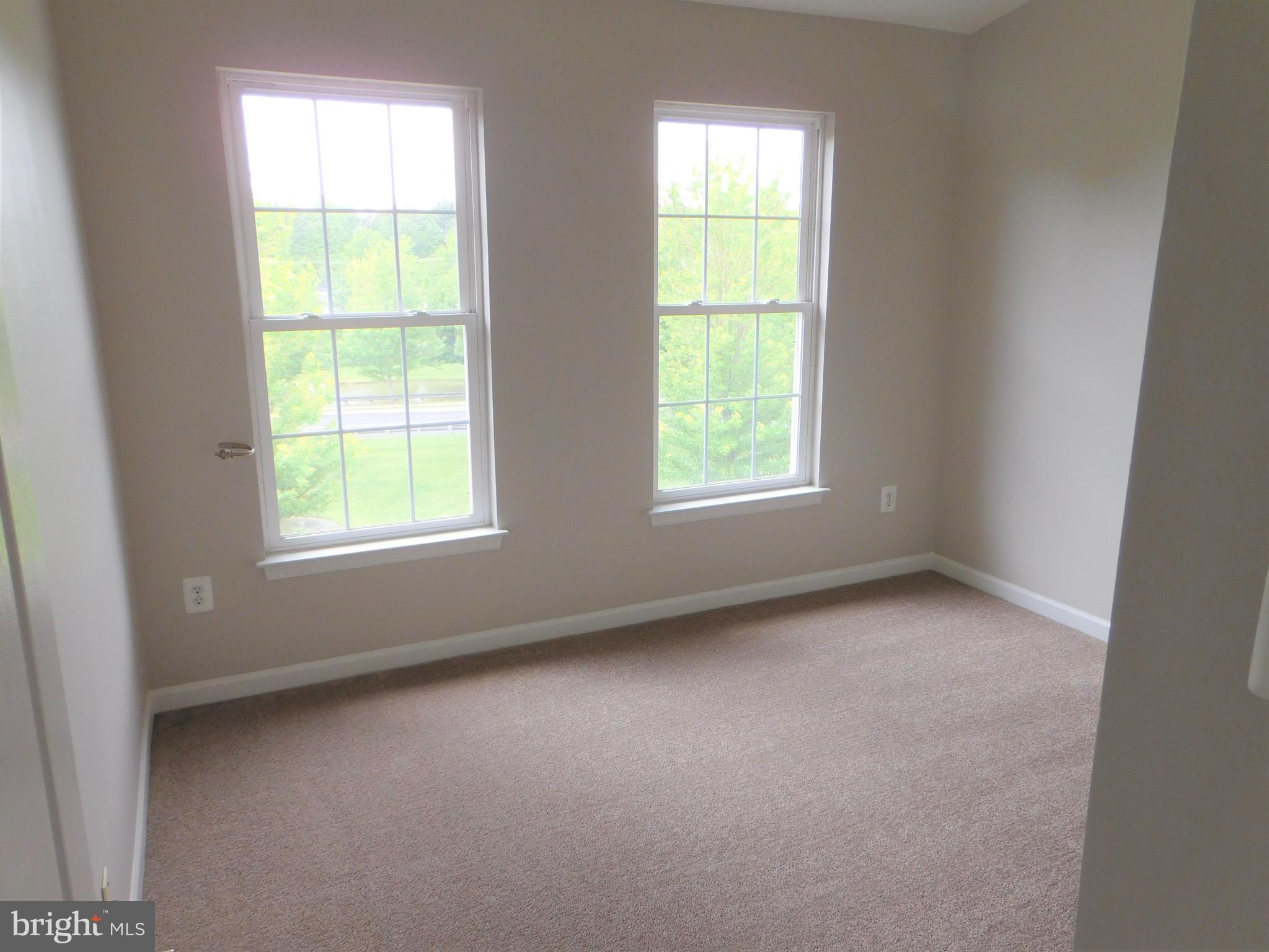 PURCELLVILLE RIDGE - Residential Lease