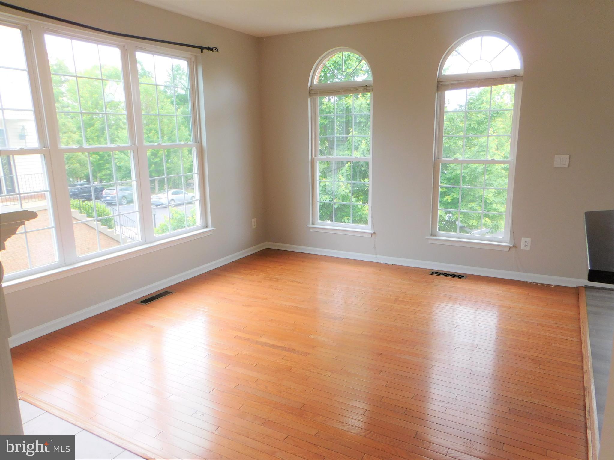 PURCELLVILLE RIDGE - Residential Lease