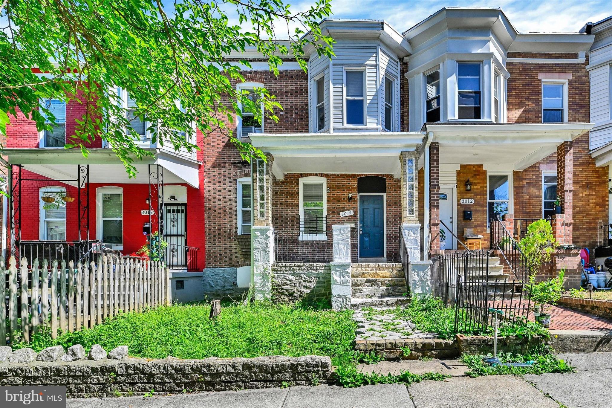 Don't miss this opportunity to own a spacious three-level brick townhouse that combines classic charm with everyday convenience. This traditional-style home offers 4 generously sized bedrooms and a functional layout designed for comfortable living and effortless entertaining.

Inside, you'll find durable vinyl flooring and a traditional floor plan that maximizes space and versatility. The full bath features a tub/shower combination, while the kitchen is equipped with stainless steel appliances, including a refrigerator and stove, making meal preparation a breeze. A washer and dryer are also included for added convenience.

With its solid brick construction, ample living space, and desirable townhouse design, this home presents an excellent opportunity for first-time buyers, growing households, or savvy investors. Move in and start enjoying all the comfort and value this inviting property has to offer.